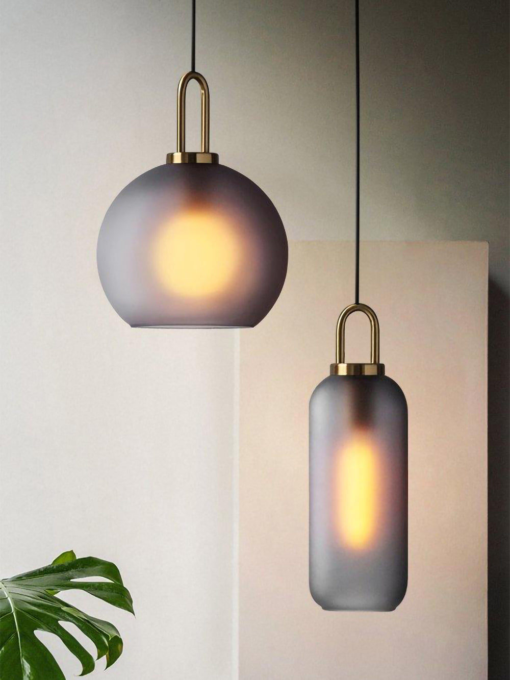 Pendulum Glass Pendant Lamp