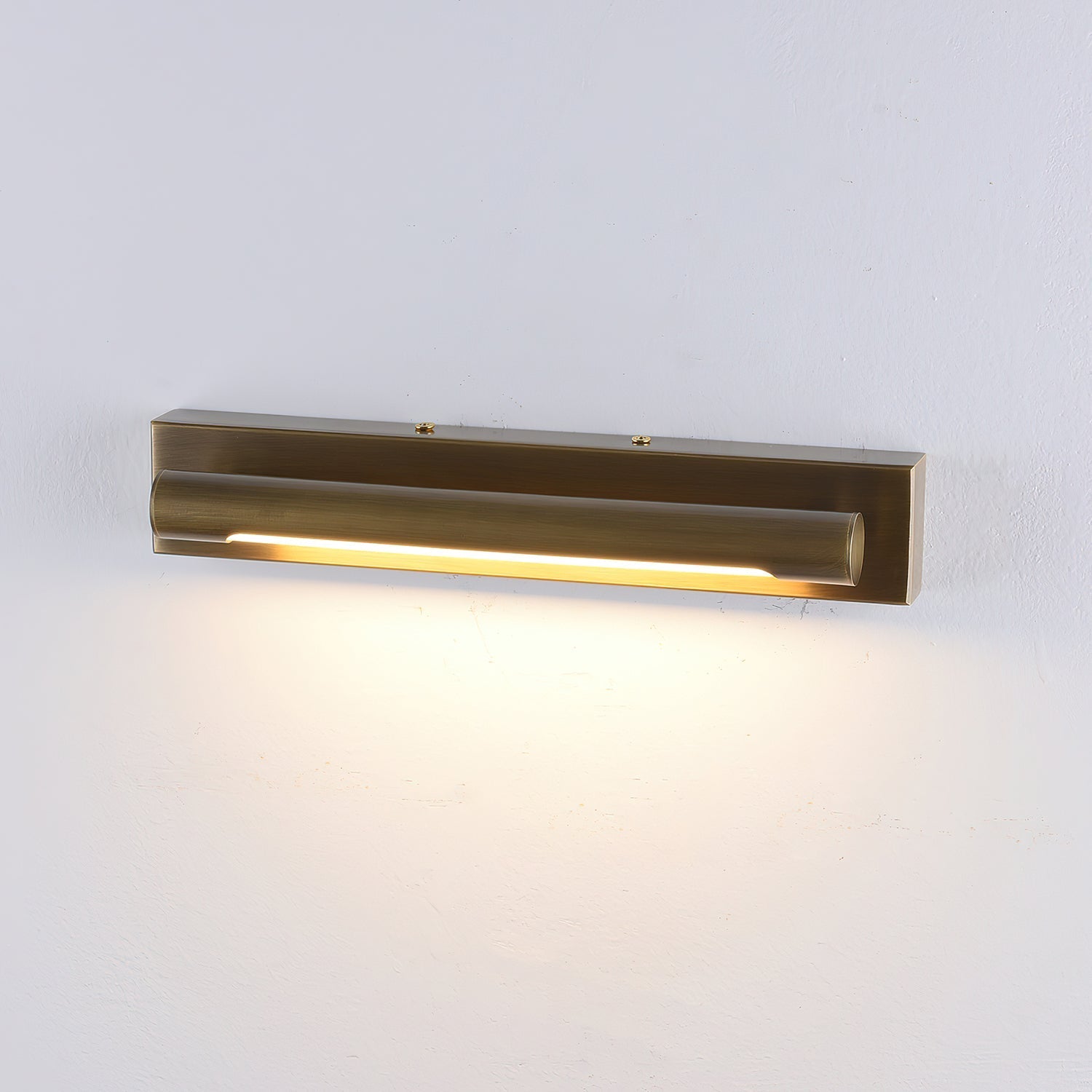 Diagram showing the dimensions of the Penrith Linear Brass Wall Sconce.
