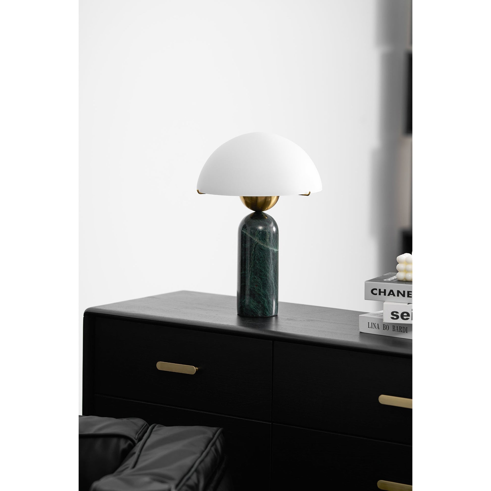 Tirixon Alabaster Table Lamp-Neutral Decor