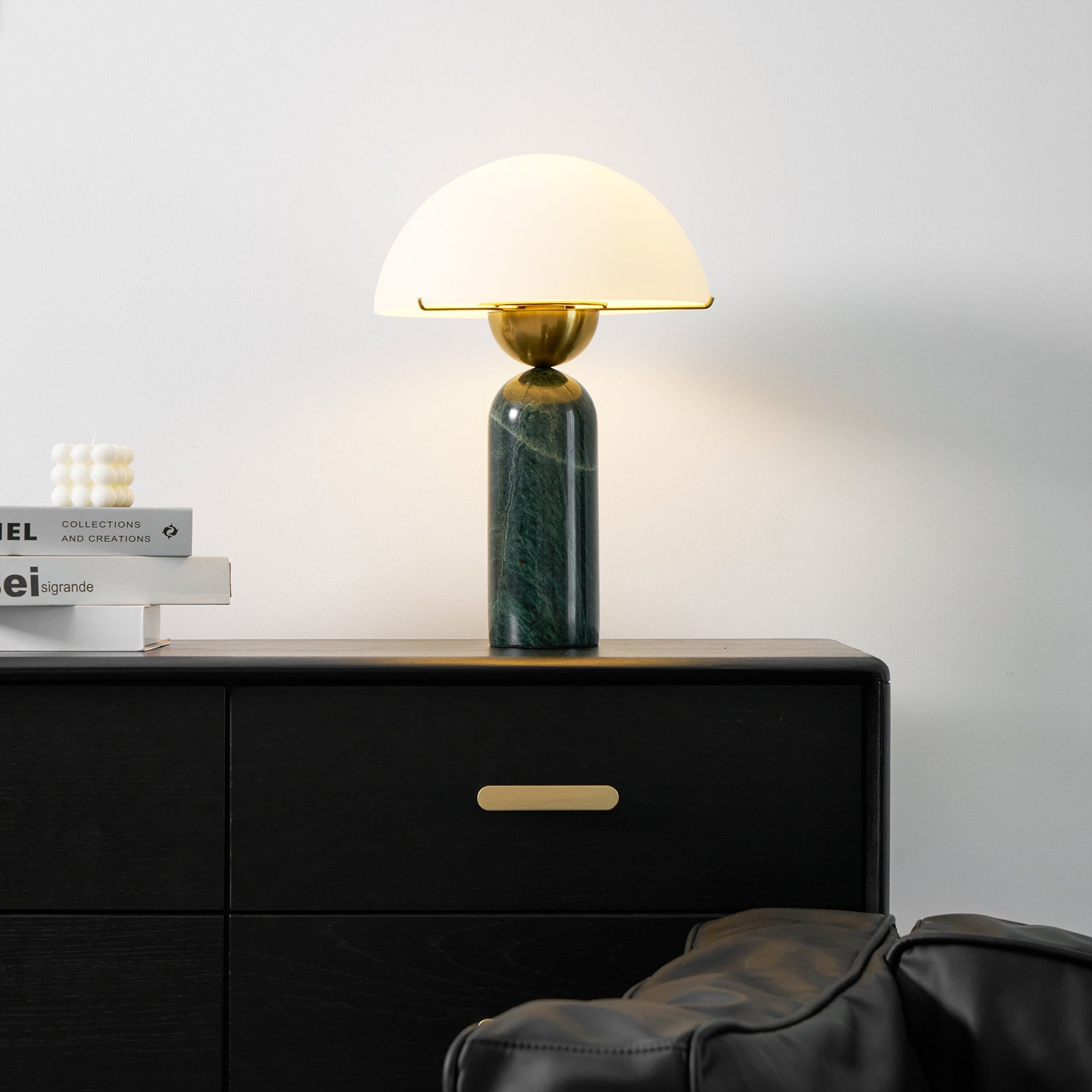 Tirixon Alabaster Table Lamp-Neutral Decor