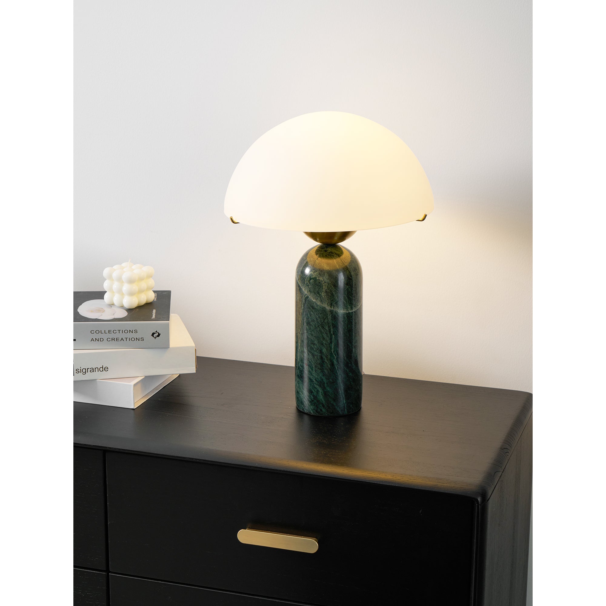 Tirixon Alabaster Table Lamp-Neutral Decor