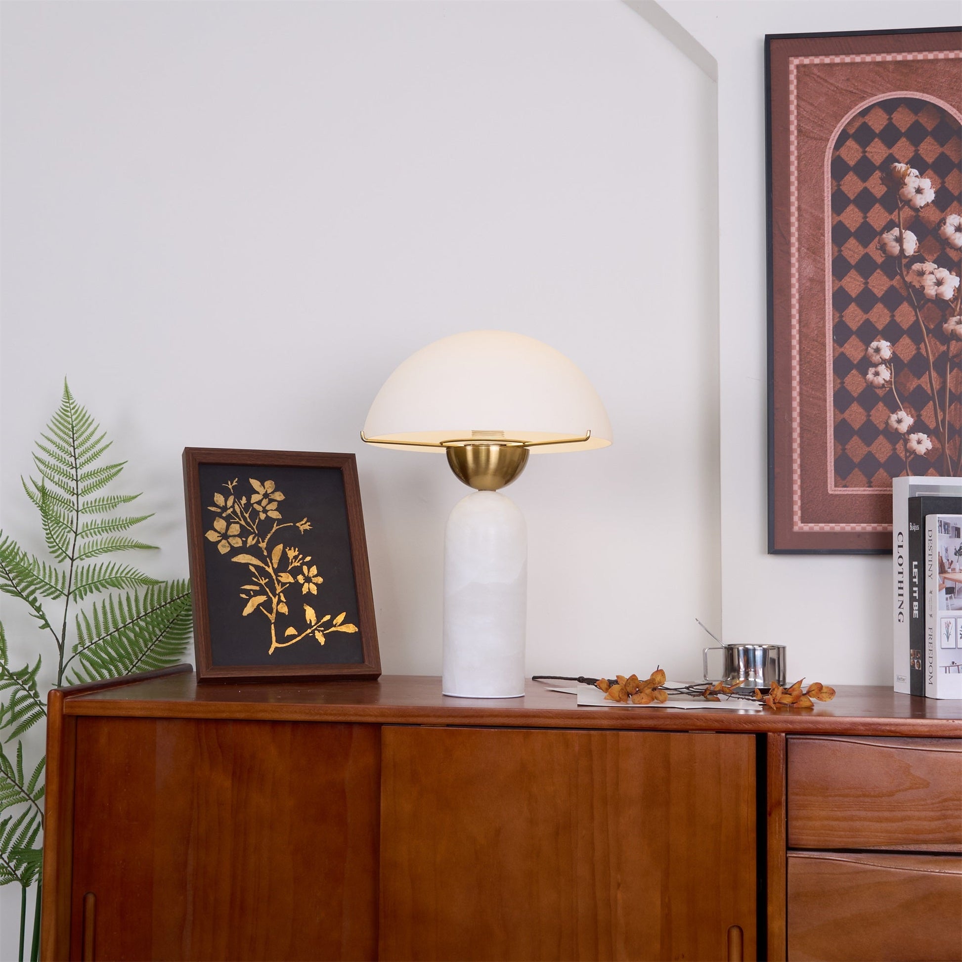Tirixon Alabaster Table Lamp-Neutral Decor