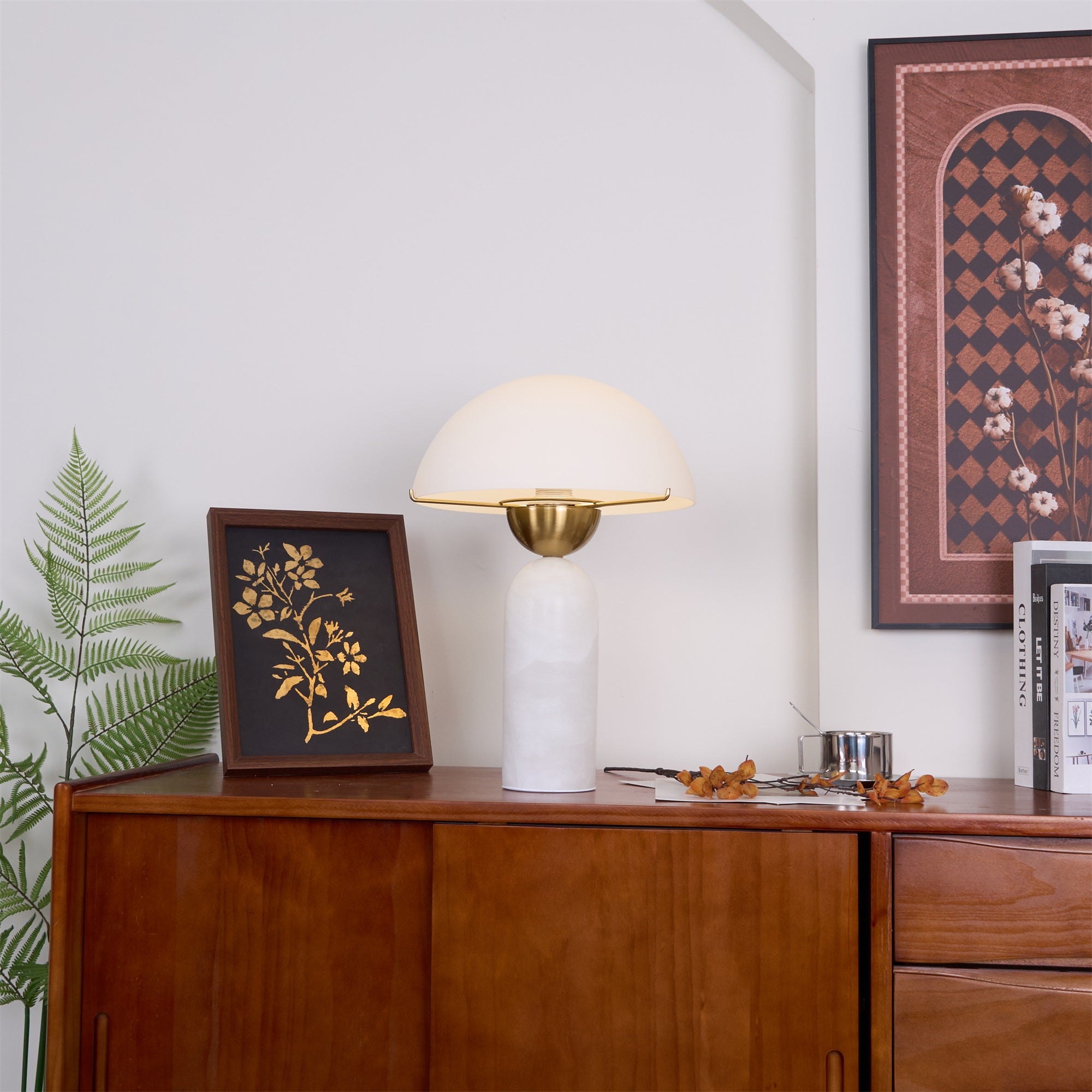 Tirixon Alabaster Table Lamp-Neutral Decor