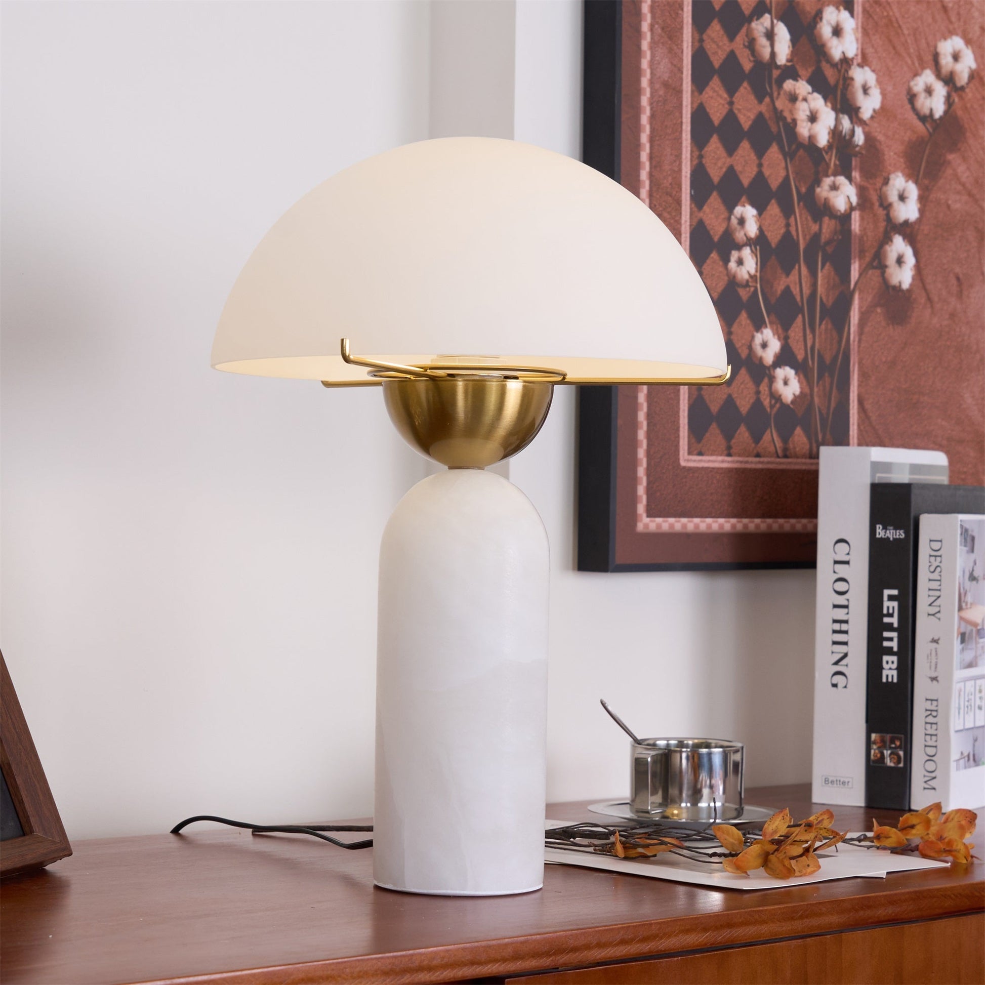 Tirixon Alabaster Table Lamp-Neutral Decor