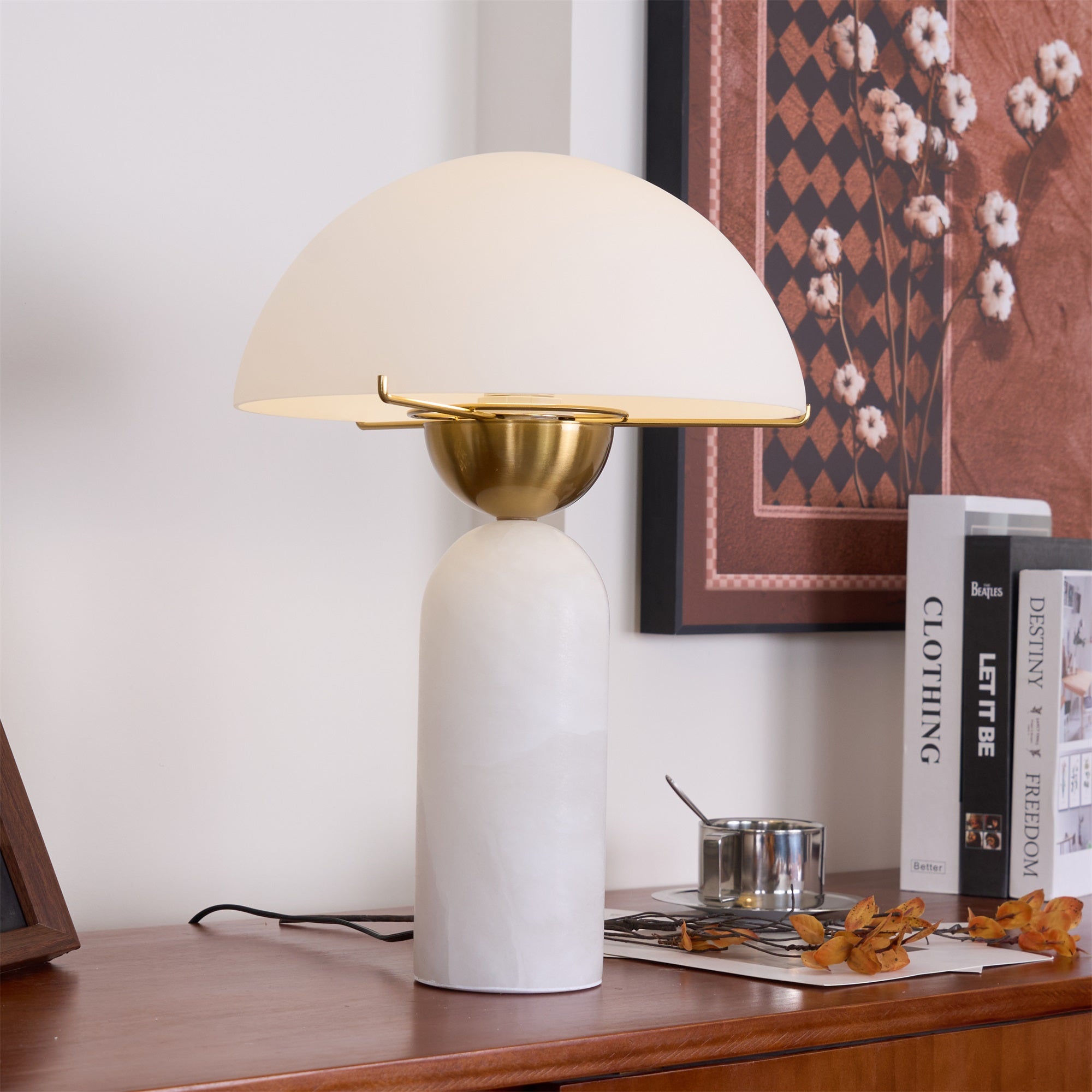 Tirixon Alabaster Table Lamp-Neutral Decor