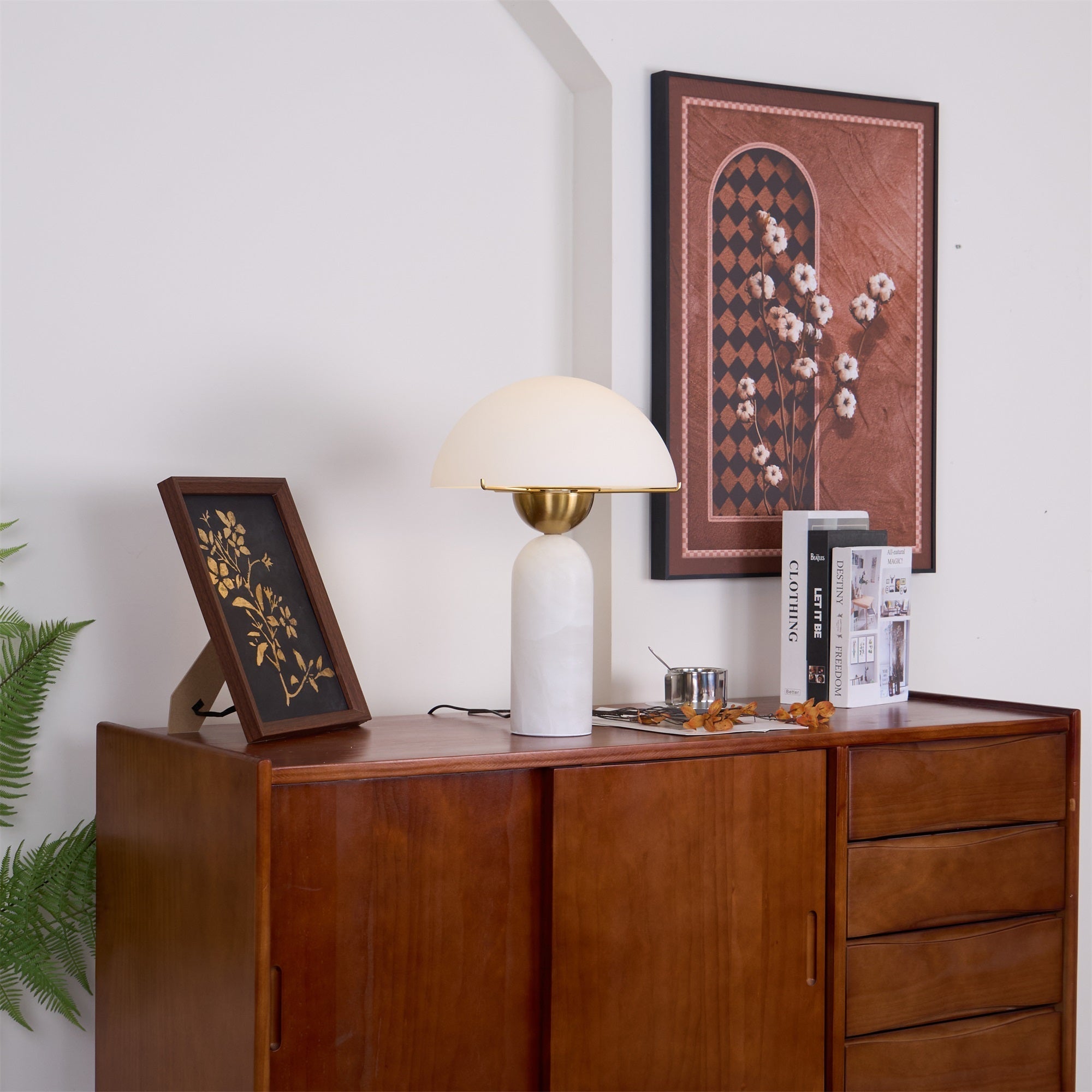 Tirixon Alabaster Table Lamp-Neutral Decor