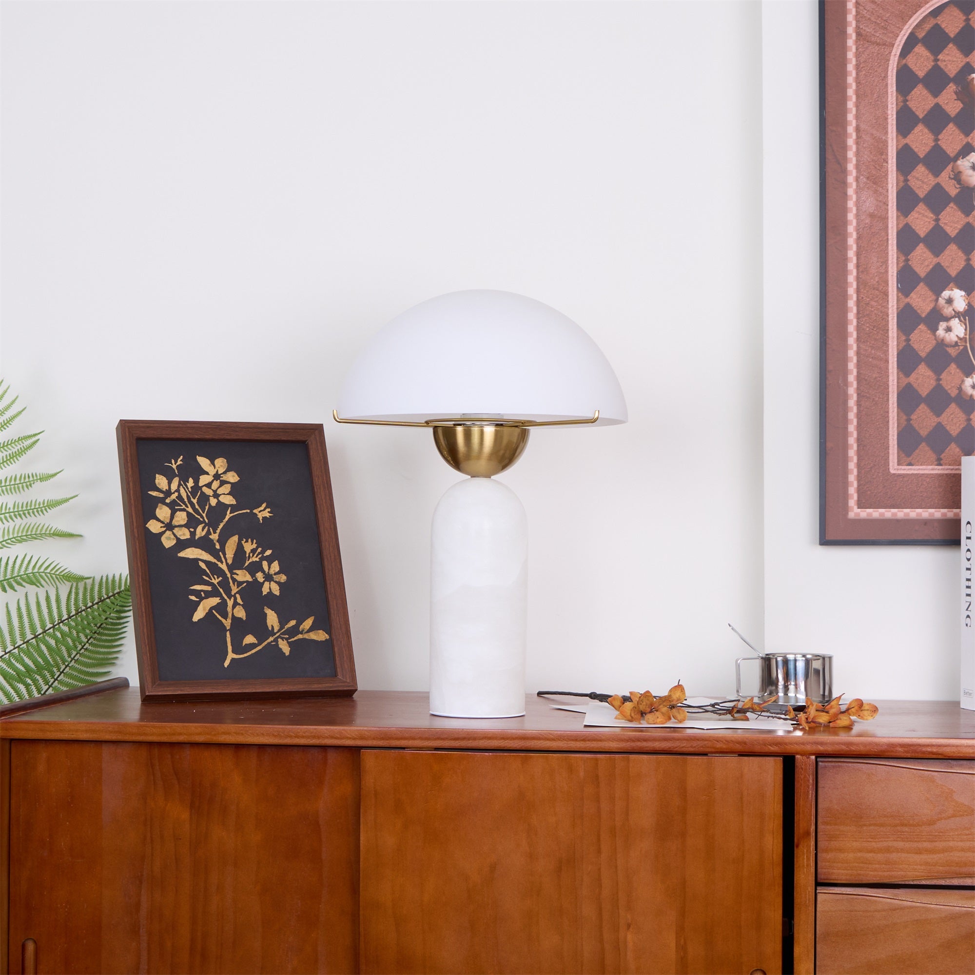 Tirixon Alabaster Table Lamp-Neutral Decor