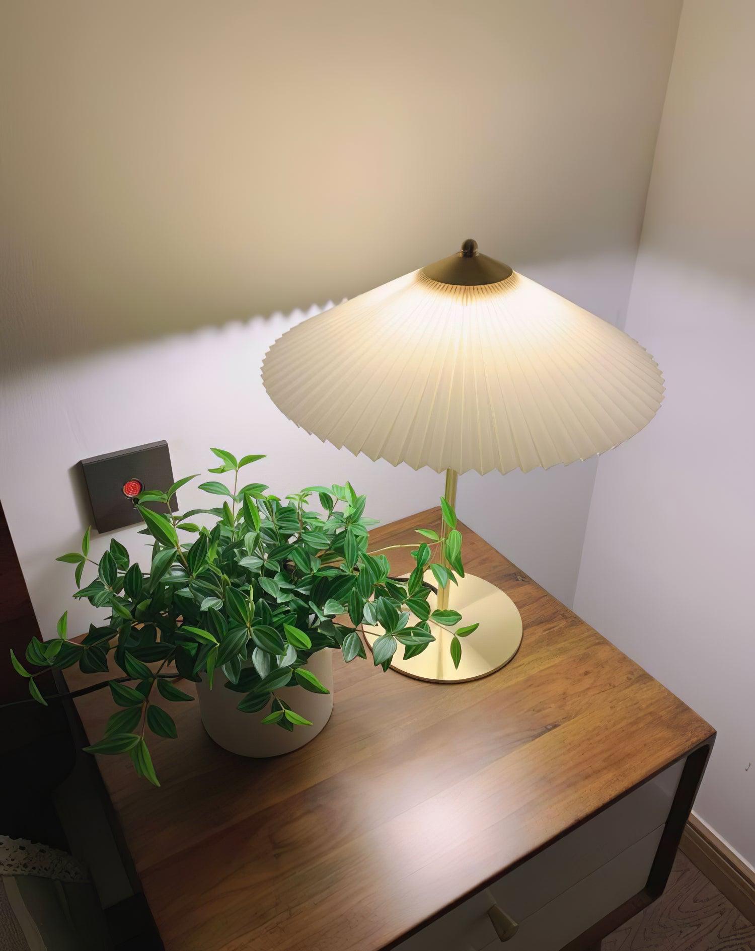 Camirir Pleated Umbrella Table Lamp-Neutral Decor
