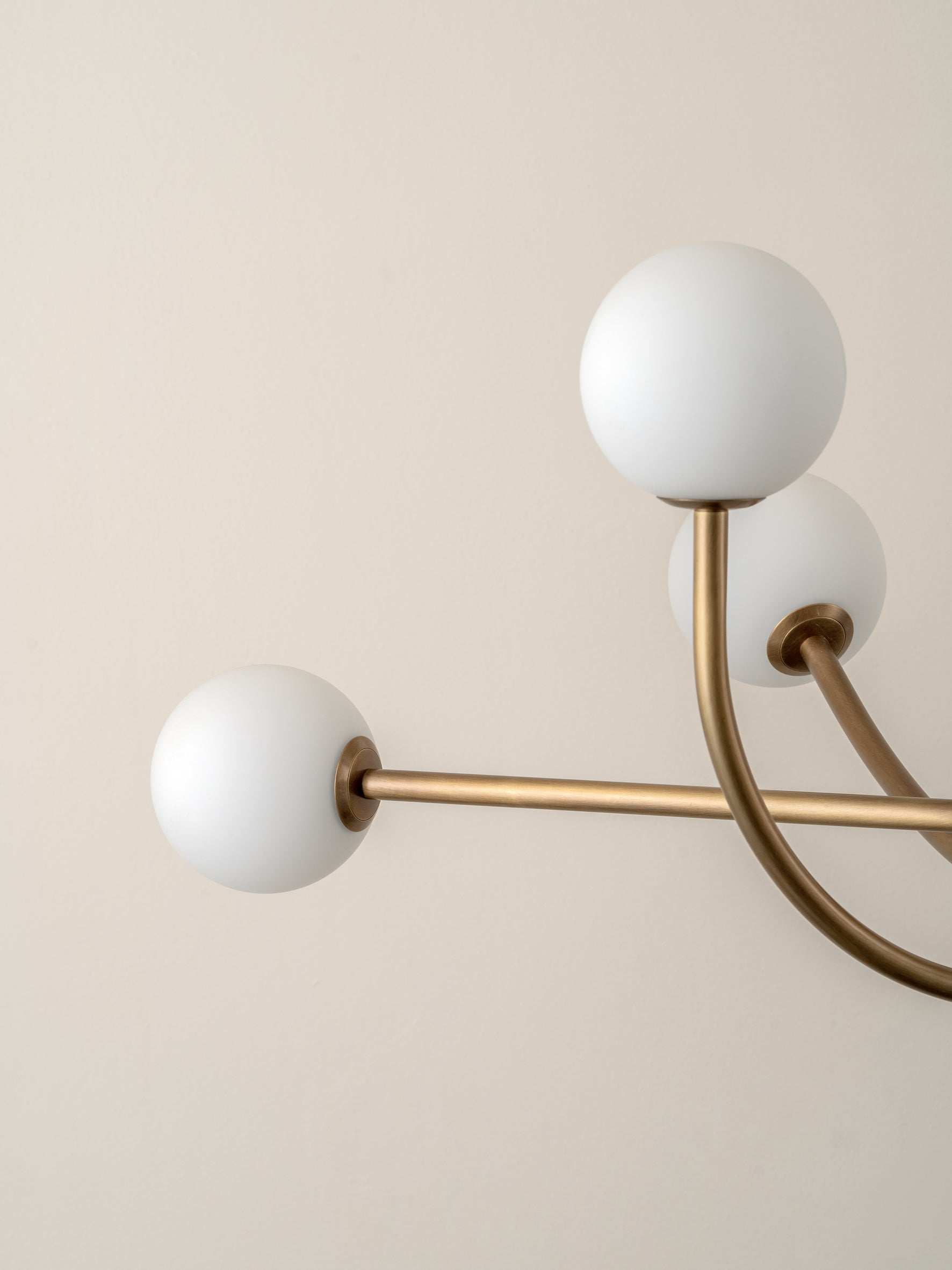 Ilvelia Chandelier