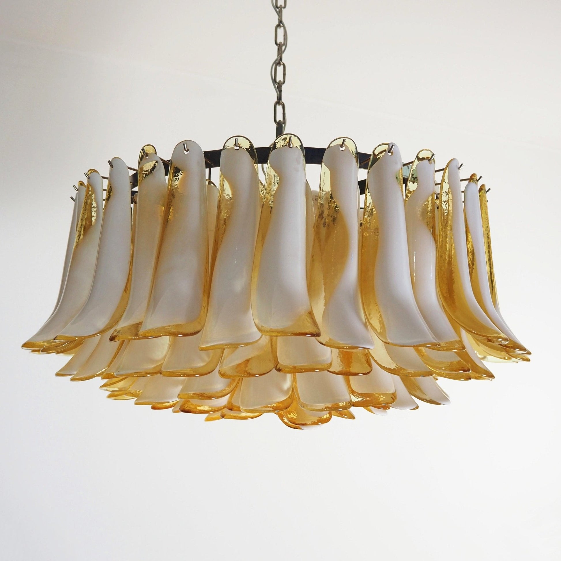 Equvel Chandelier Amber Murano Glass Petal Elegant-Neutral Decor
