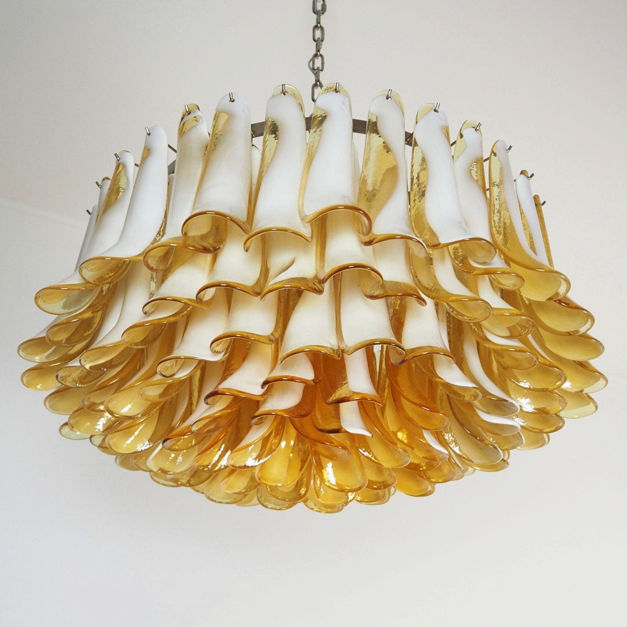 Equvel Chandelier Amber Murano Glass Petal Elegant-Neutral Decor
