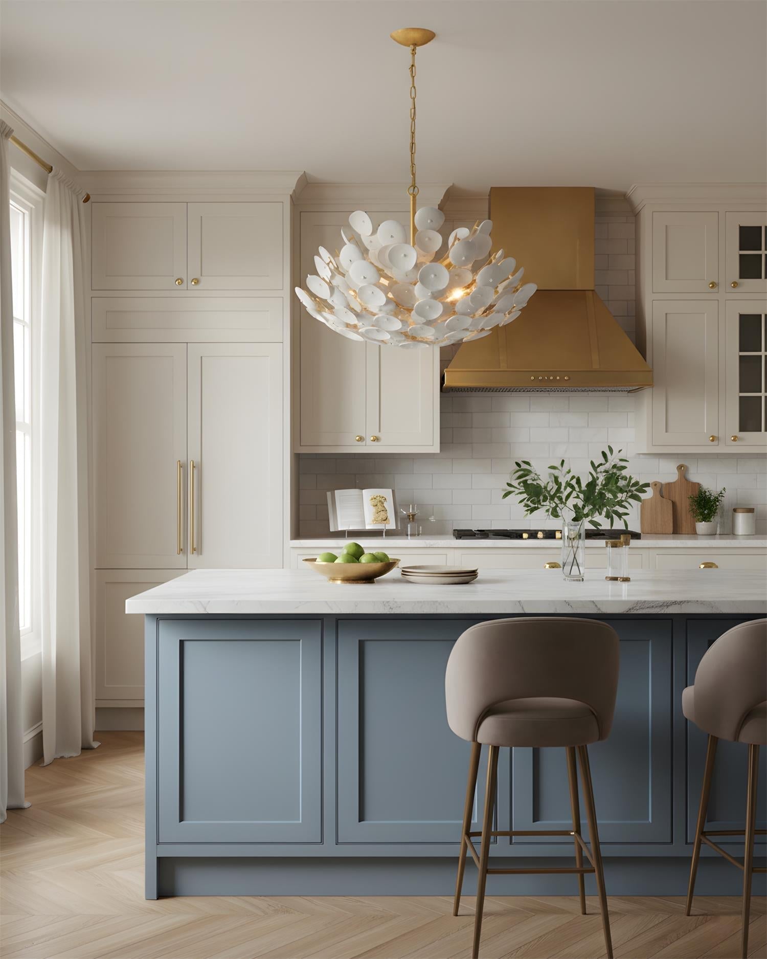 Aurelia Chandelier