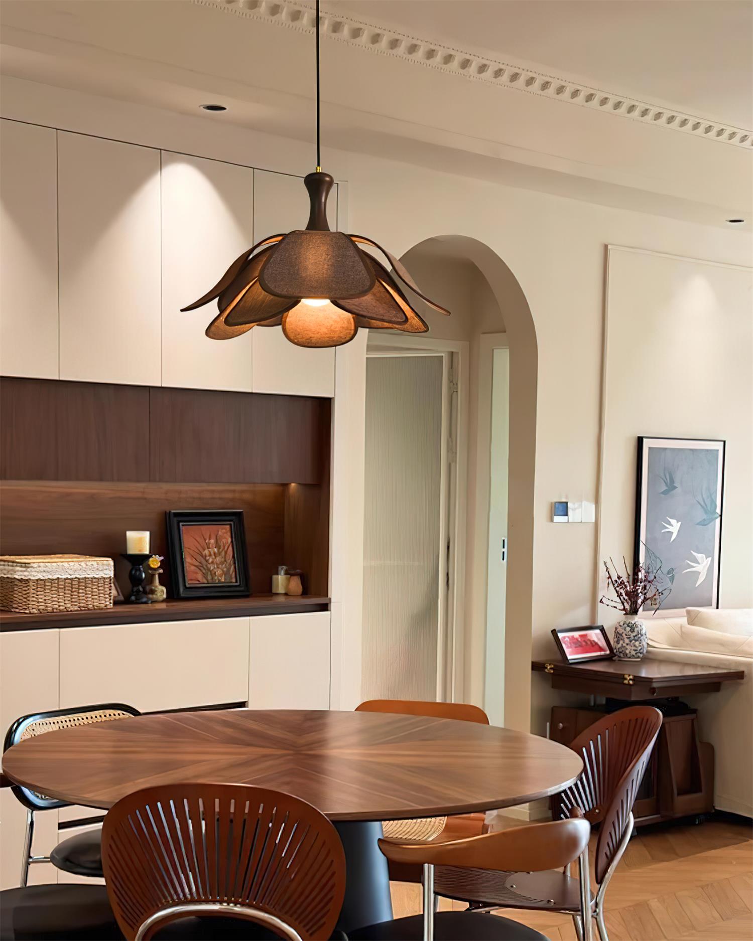 Thalida Pendant Light