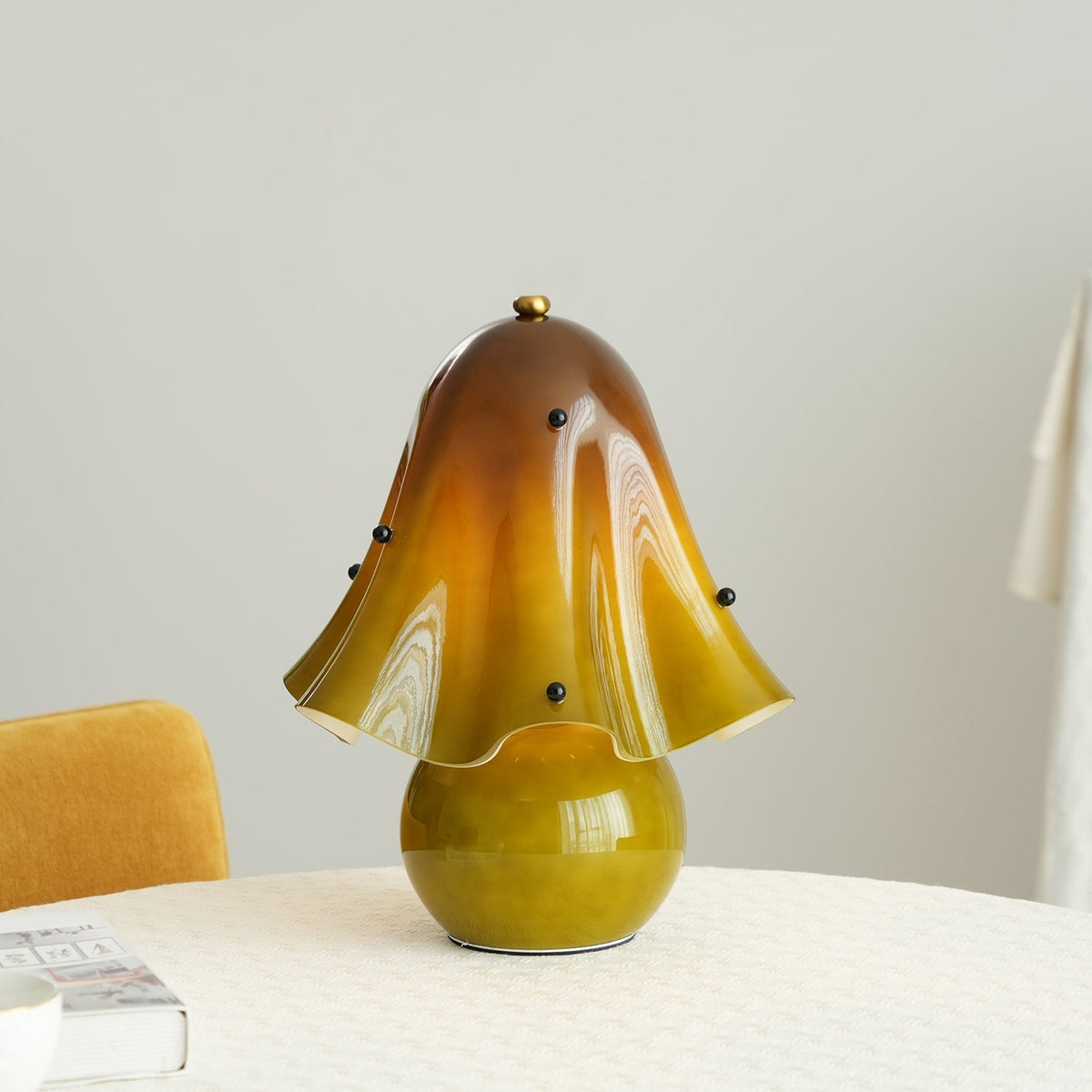 Petalia Table Light-Neutral Decor