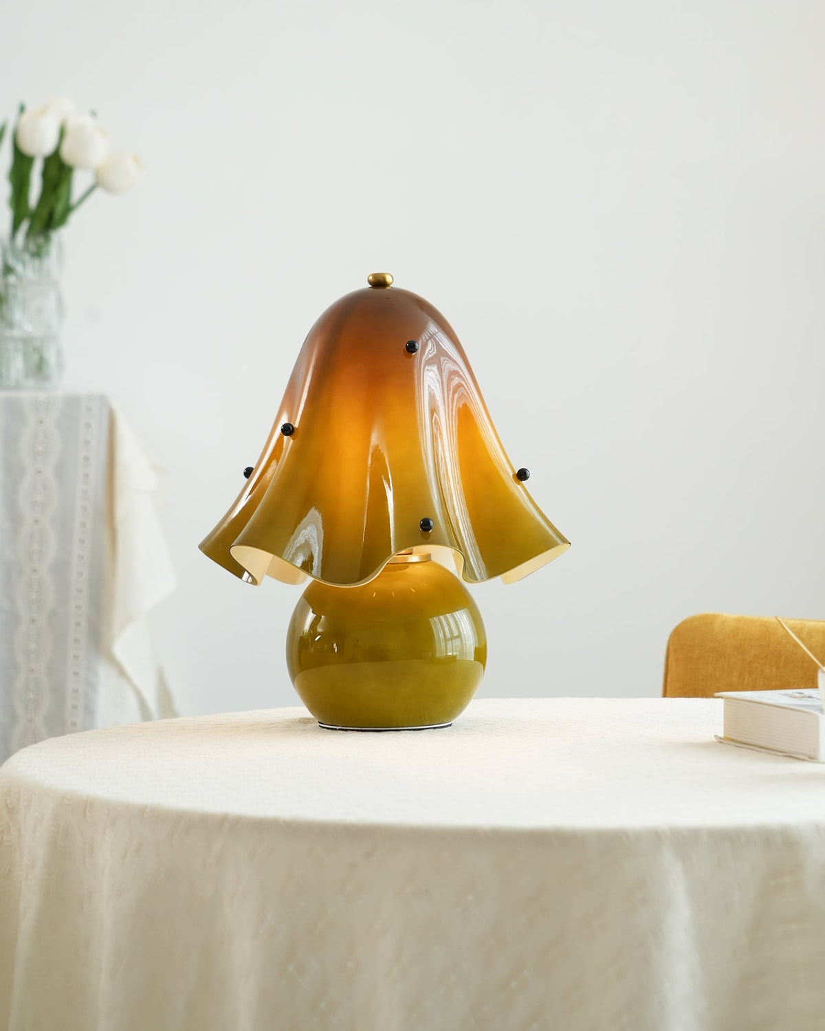 Petalia Table Light-Neutral Decor
