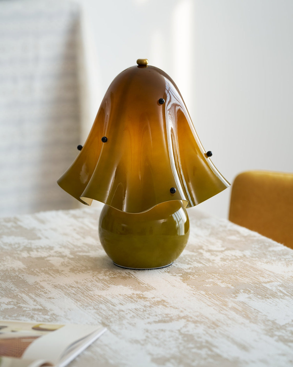 Petalia Table Light-Neutral Decor