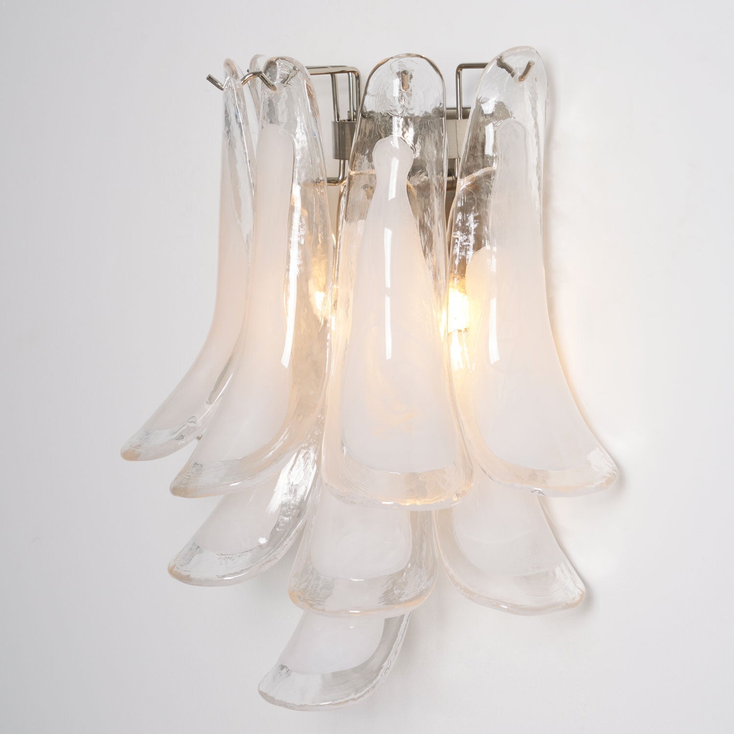 Aurora Wall Light Petal Shaped Glass Vintage Artistic-Neutral Decor