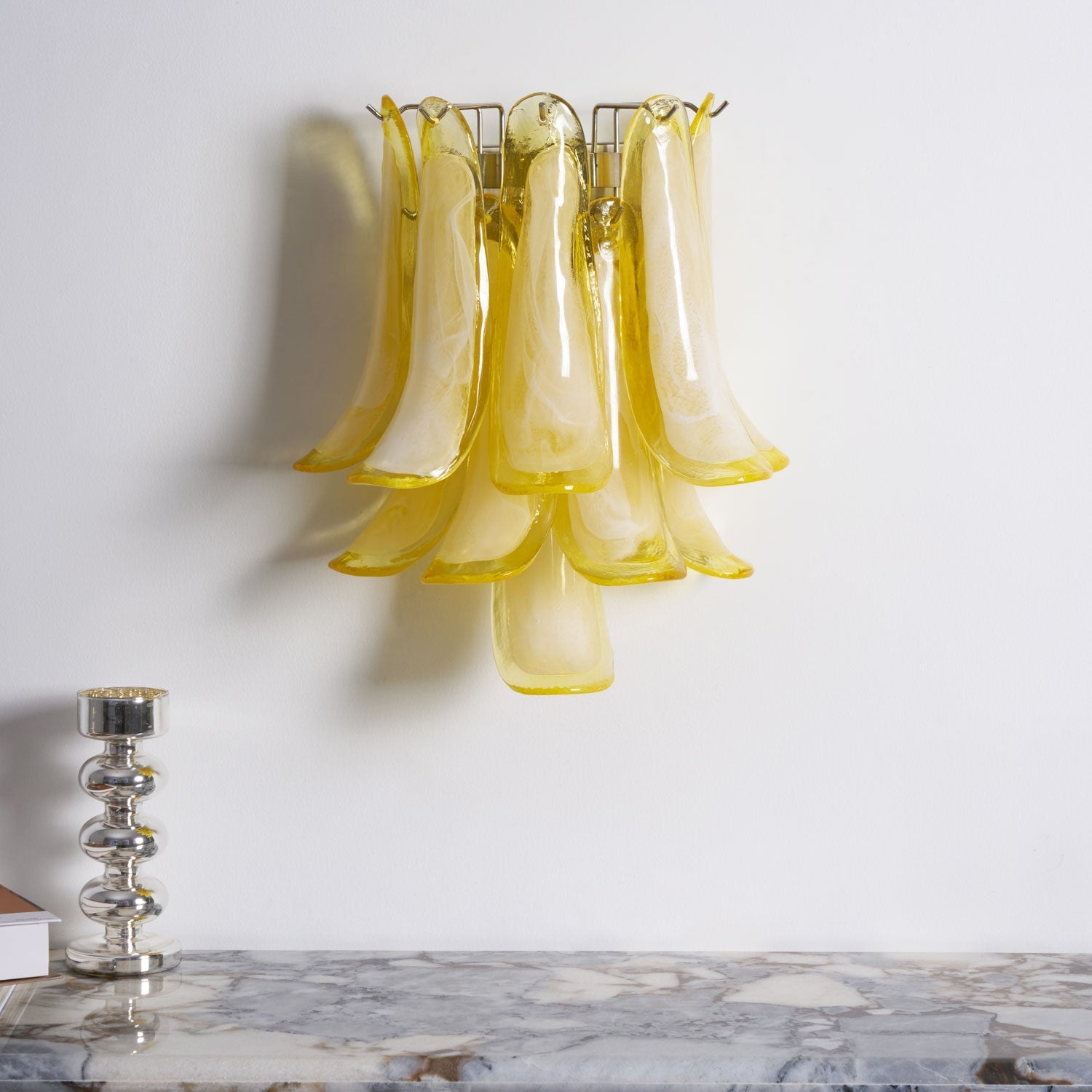 Aurora Wall Light Petal Shaped Glass Vintage Artistic-Neutral Decor
