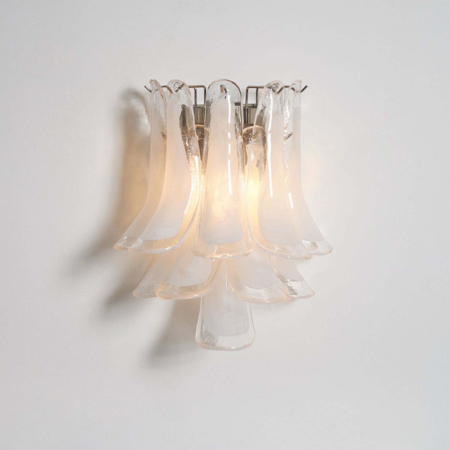 Aurora Wall Light Petal Shaped Glass Vintage Artistic-Neutral Decor