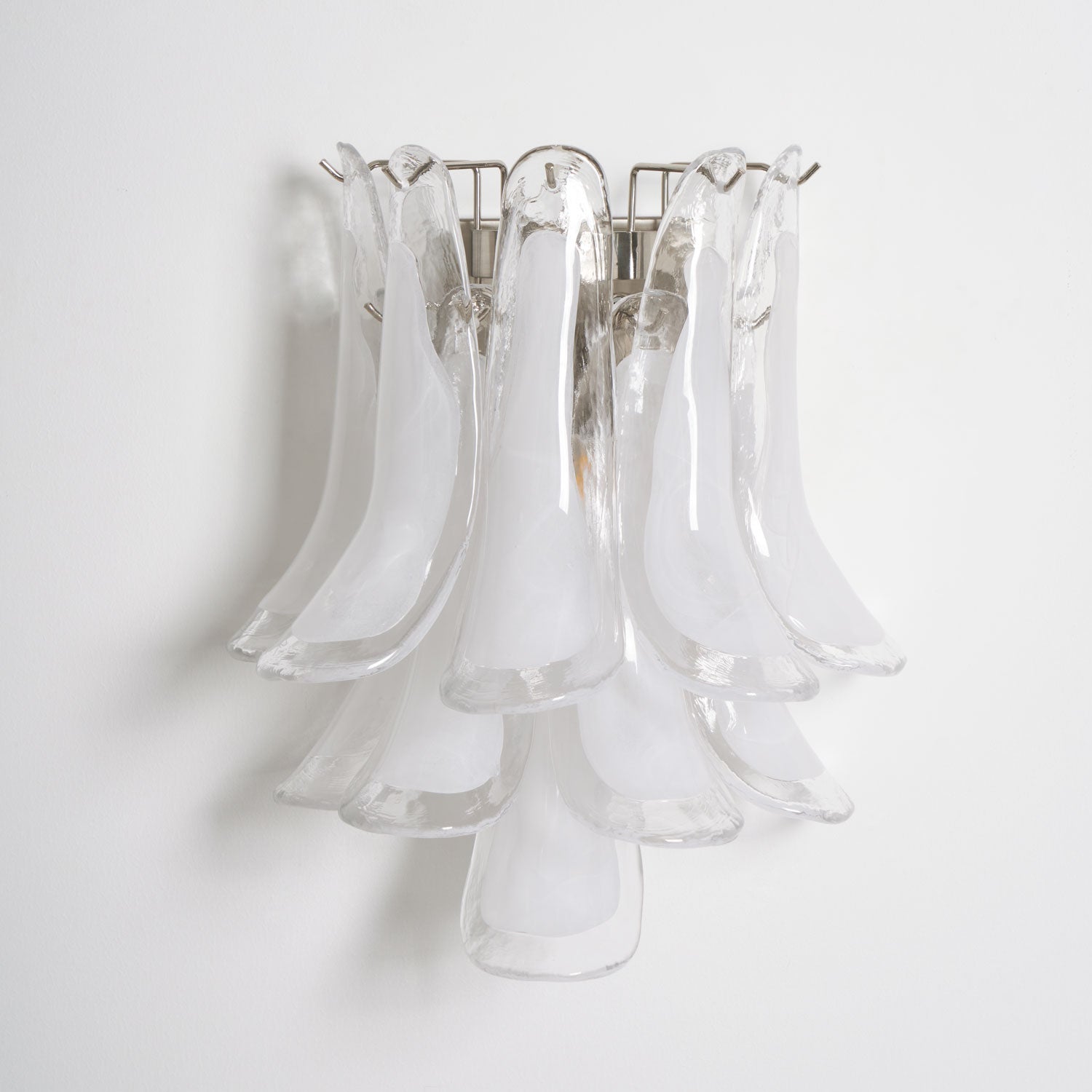 Aurora Wall Light Petal Shaped Glass Vintage Artistic-Neutral Decor