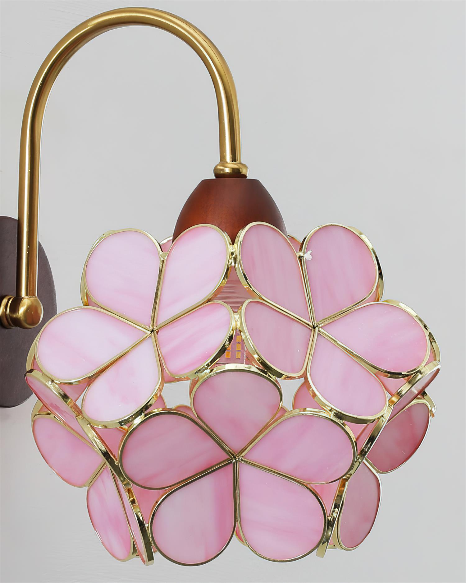 Petals-Wood Wall Lamp