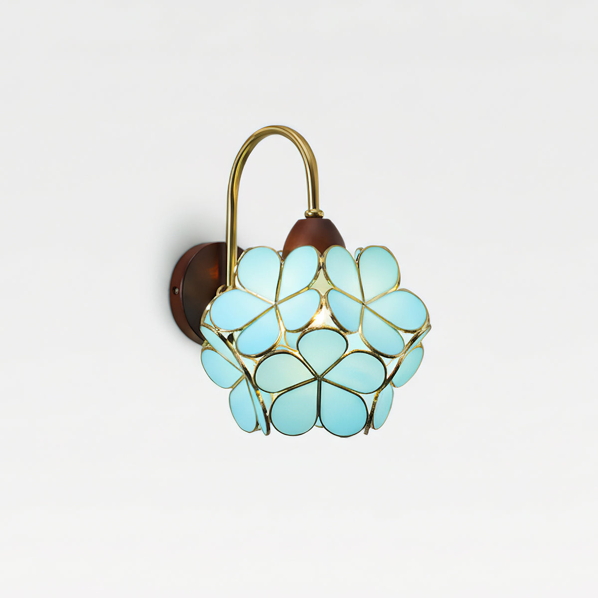 Petals-Wood Wall Lamp
