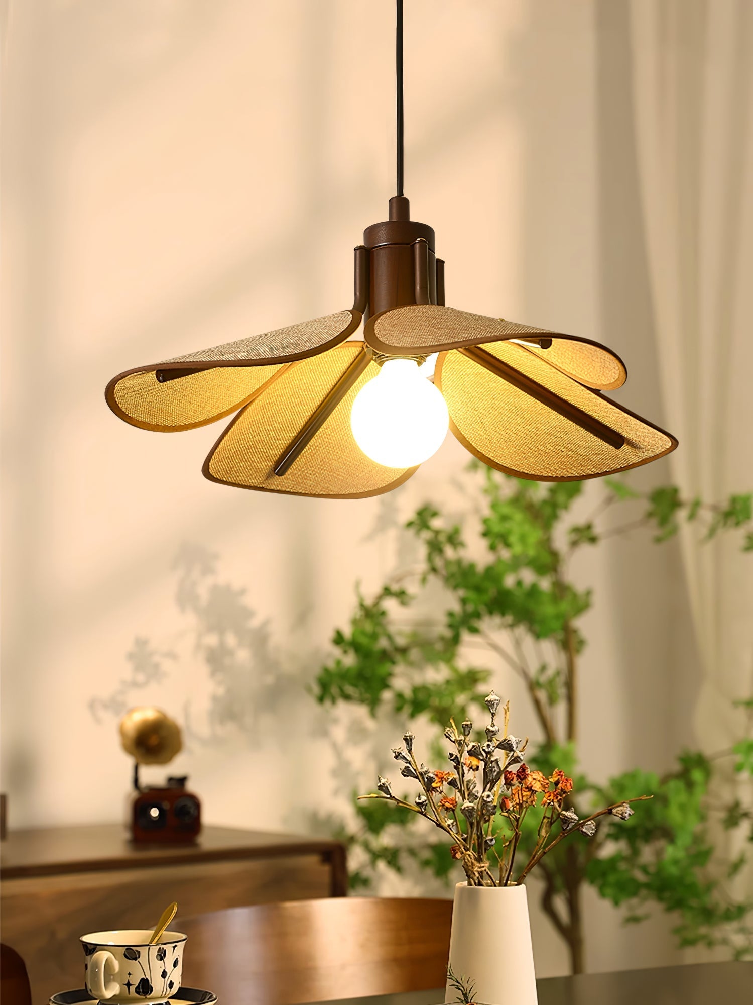 Utalion Traditional Petal Bloom Wood Fabric Pendant Light-Neutral Decor