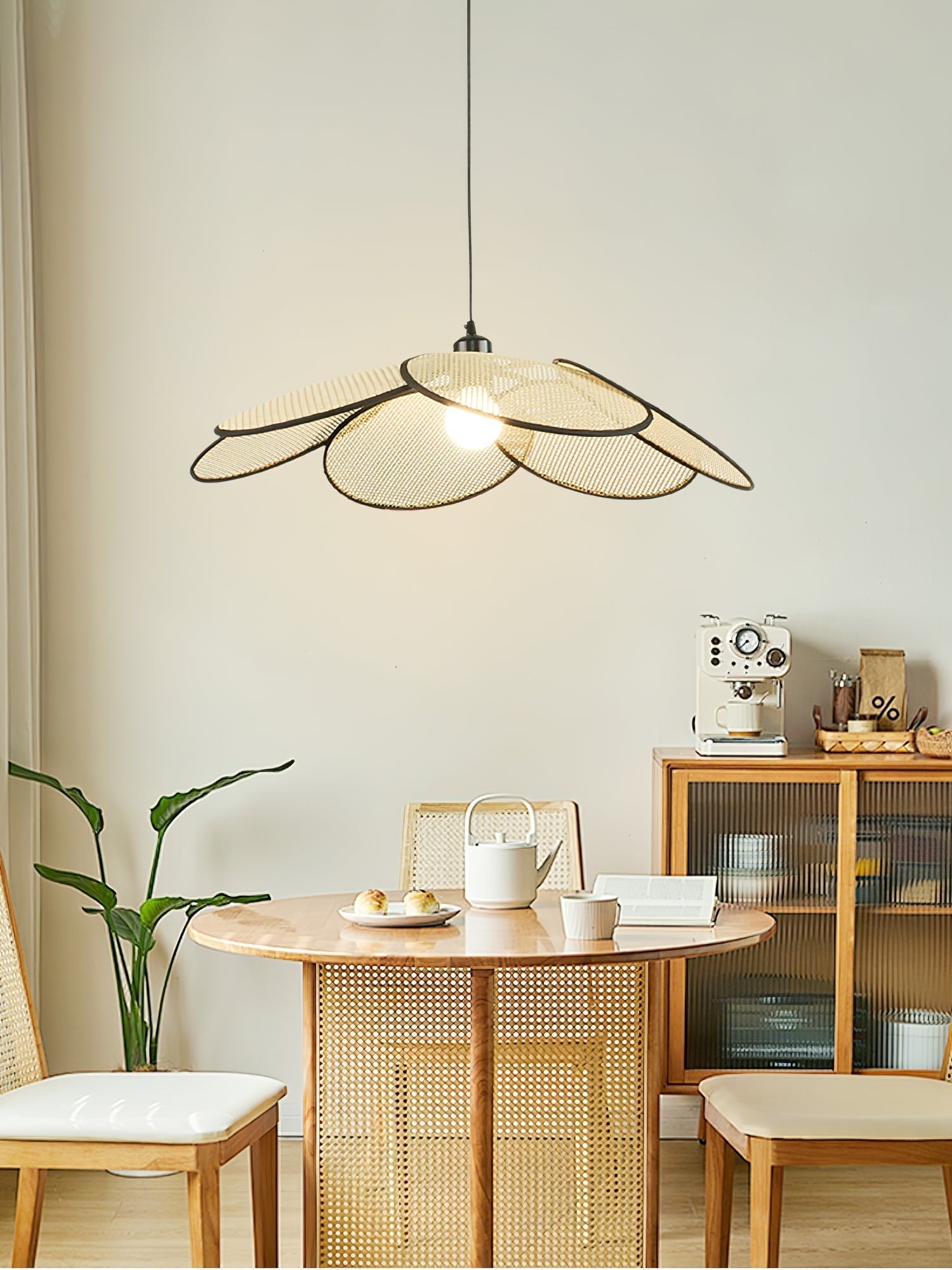 Vemarora Premium Elegance Petals Rattan Fabric Pendant Lamp-Neutral Decor