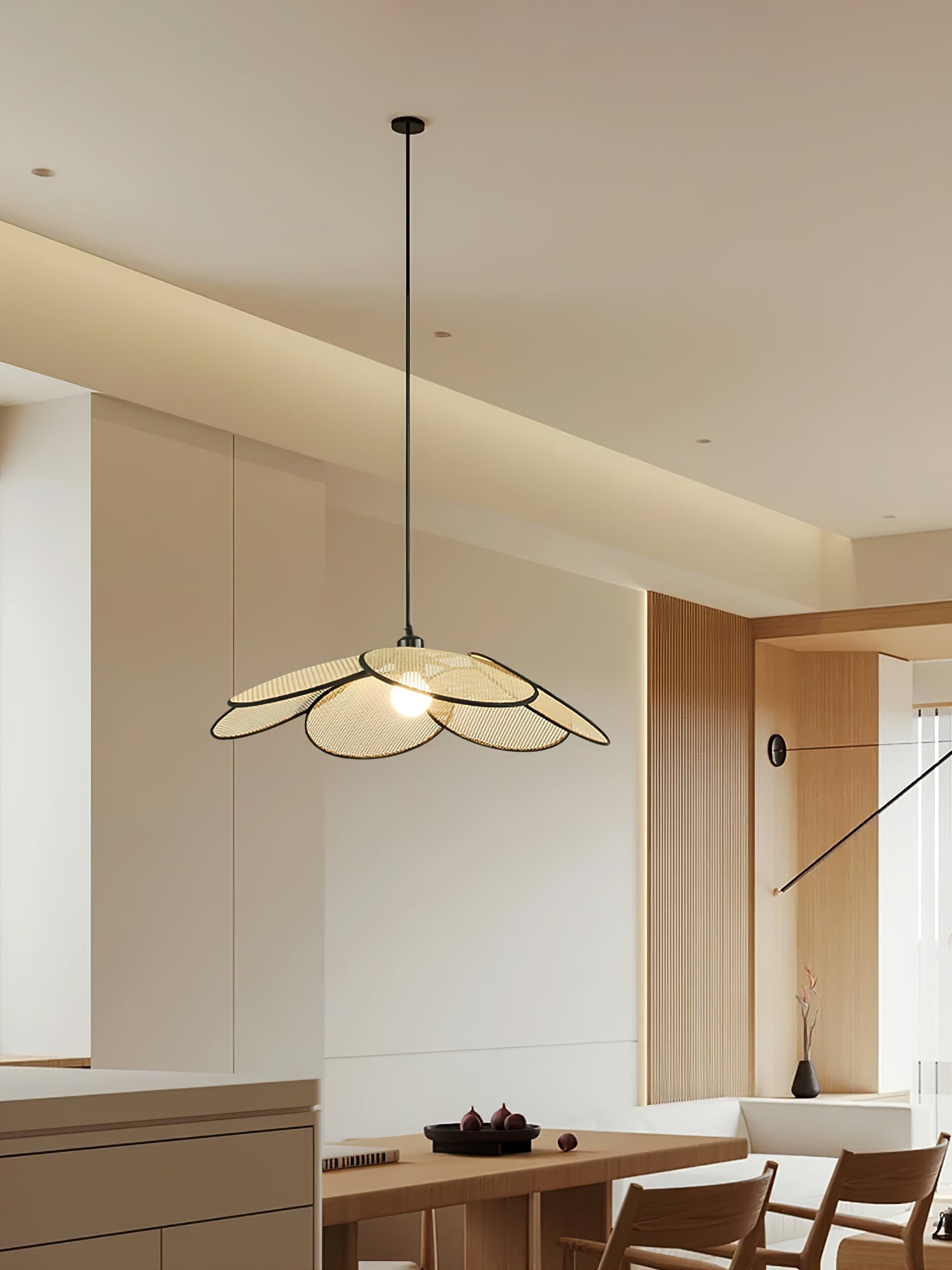 Vemarora Premium Elegance Petals Rattan Fabric Pendant Lamp-Neutral Decor