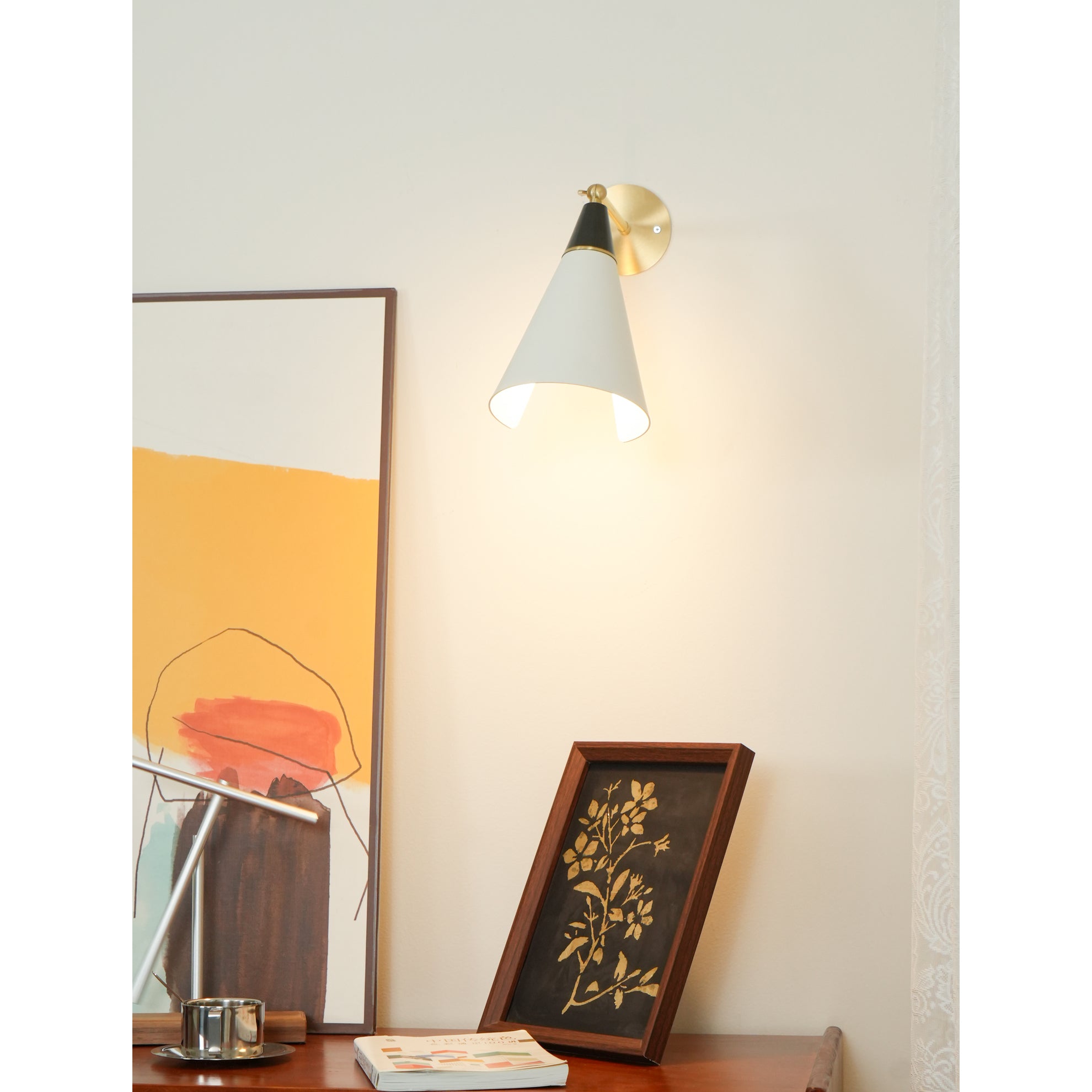Cevare Wall Lamp