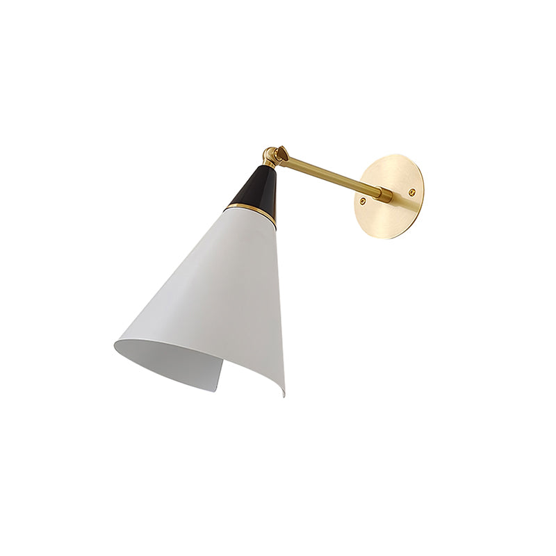 Cevare Wall Lamp