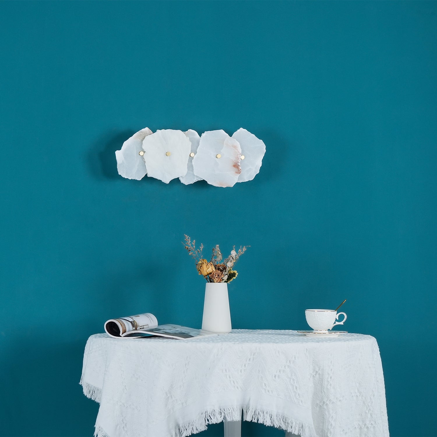 Ritta Alabaster Flower Wall Lamp - Neutralighting