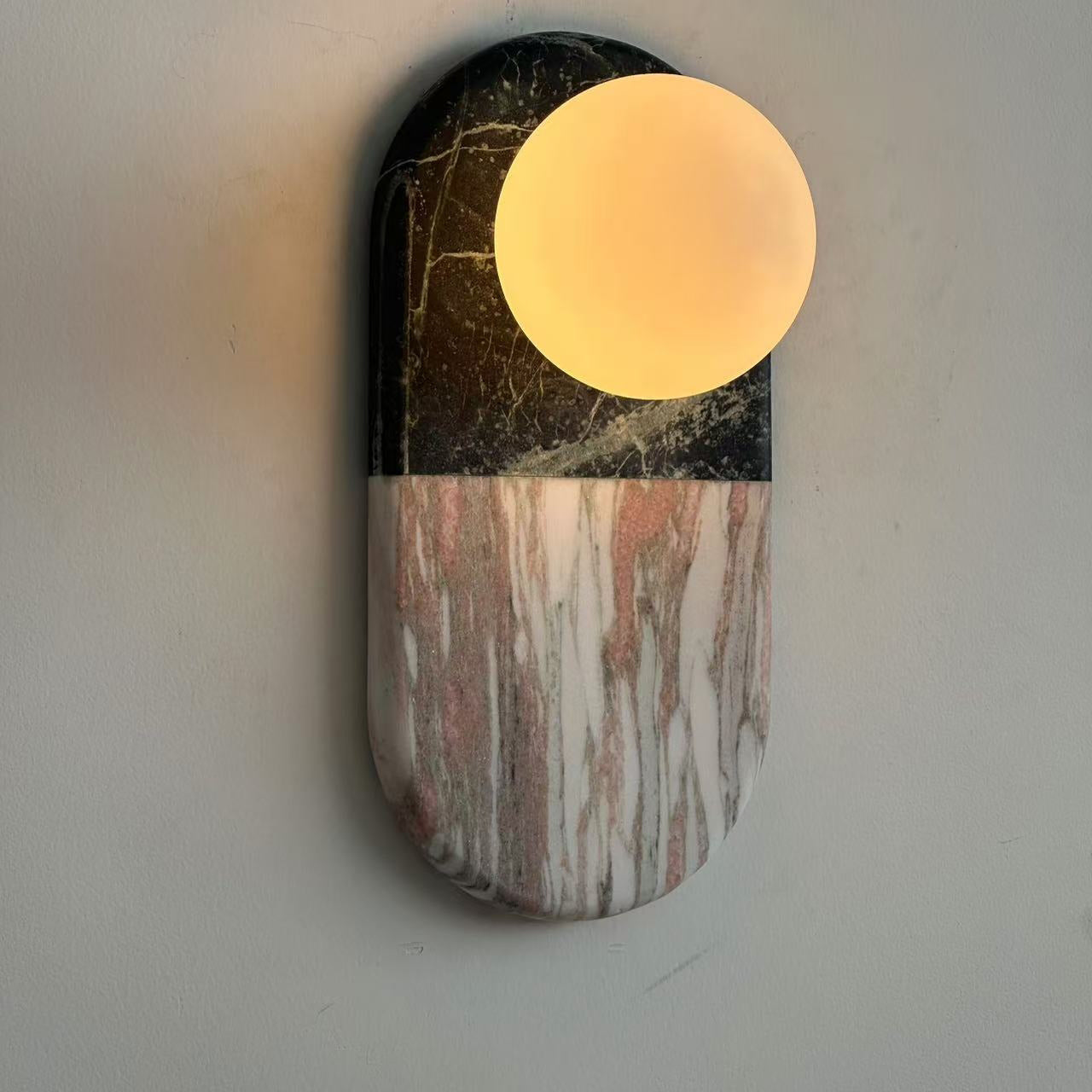 Alvynan Wall Lamp
