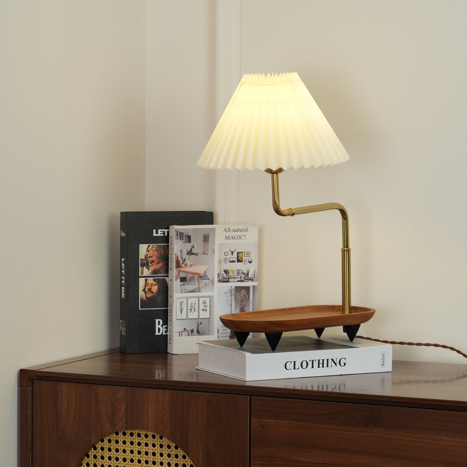 Teldes Wooden Fabric Vintage Table Lamp-Neutral Decor