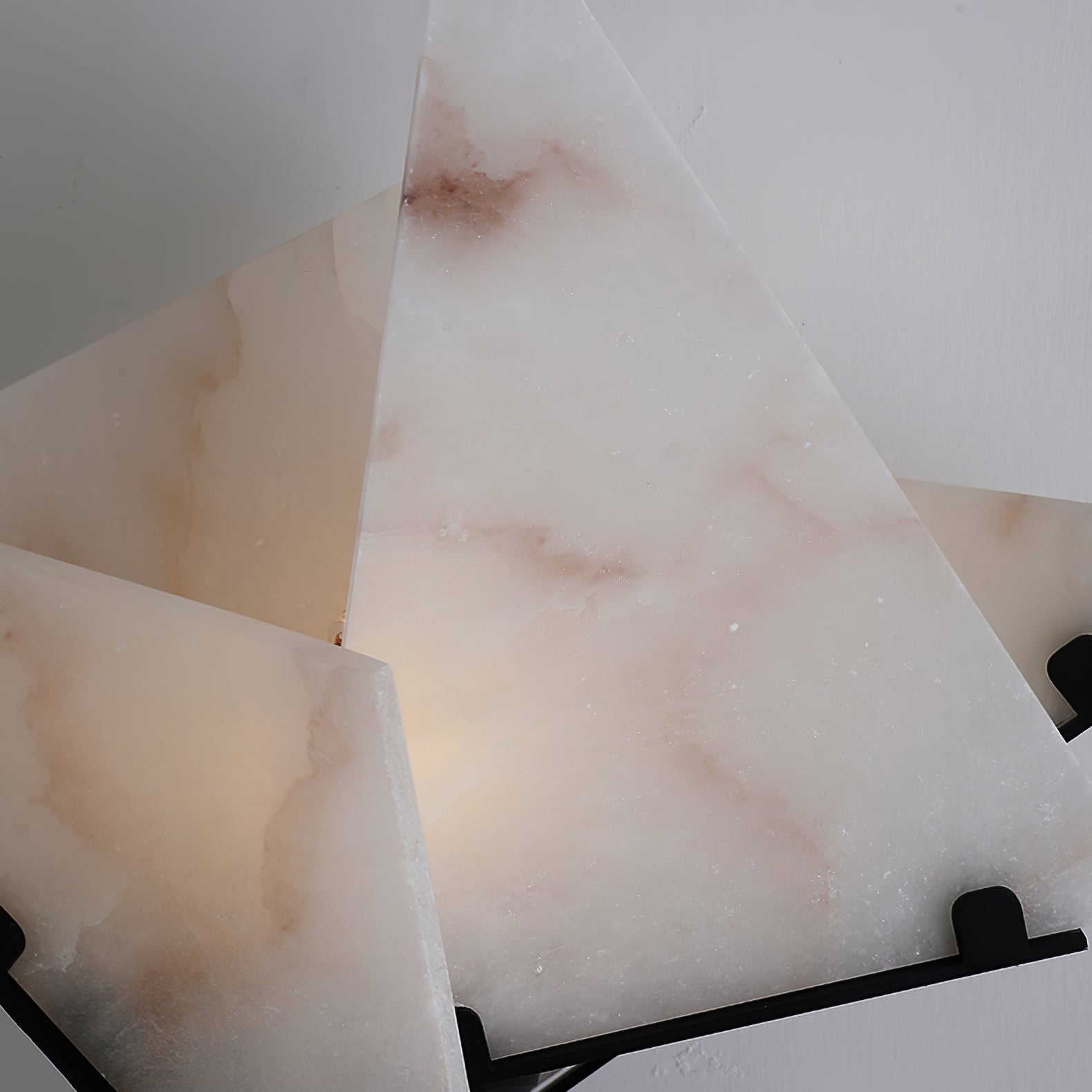 Aursilion Star Alabaster Table Lamp-Neutral Decor
