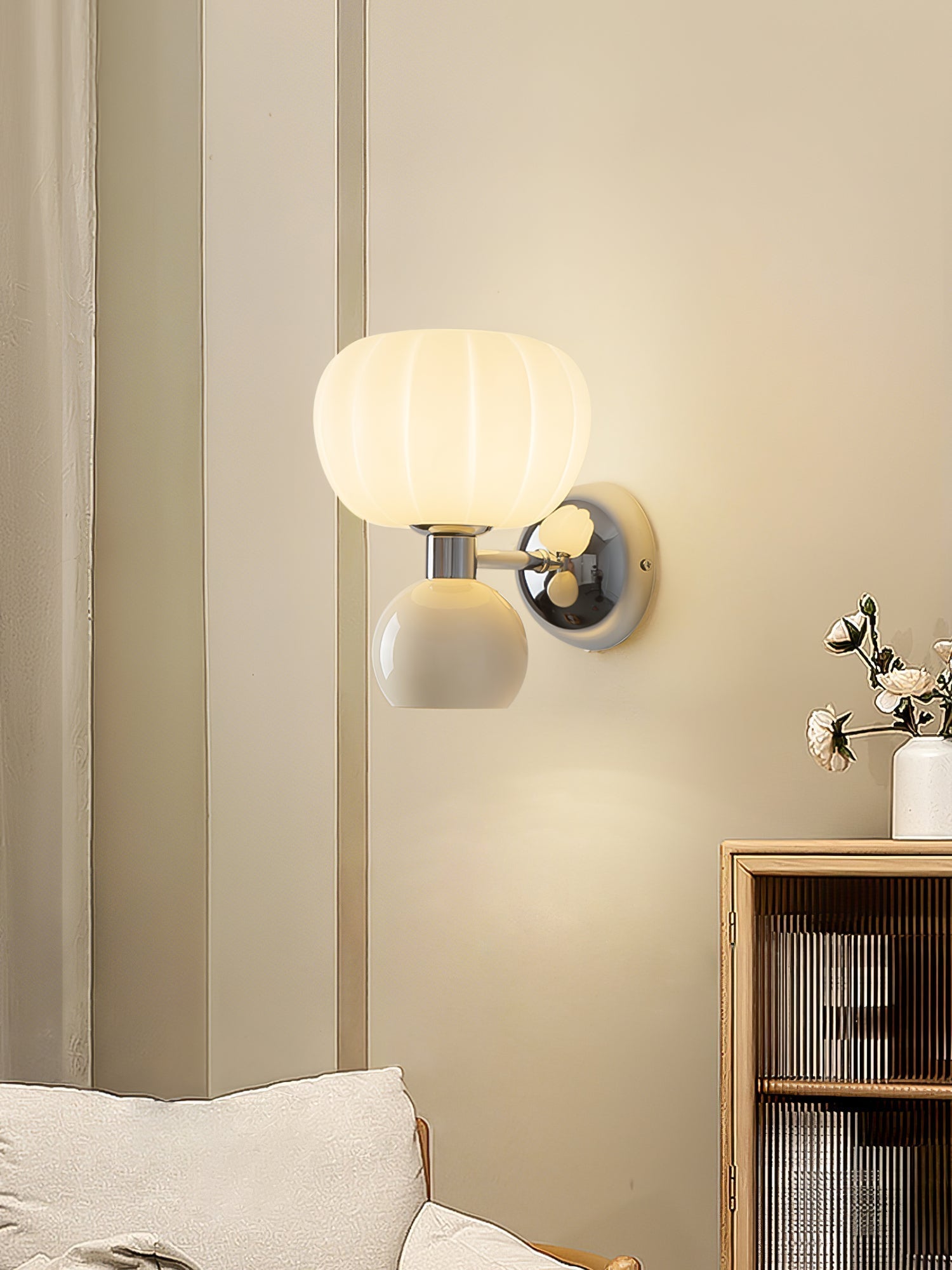 Syrinora Wall Lamp