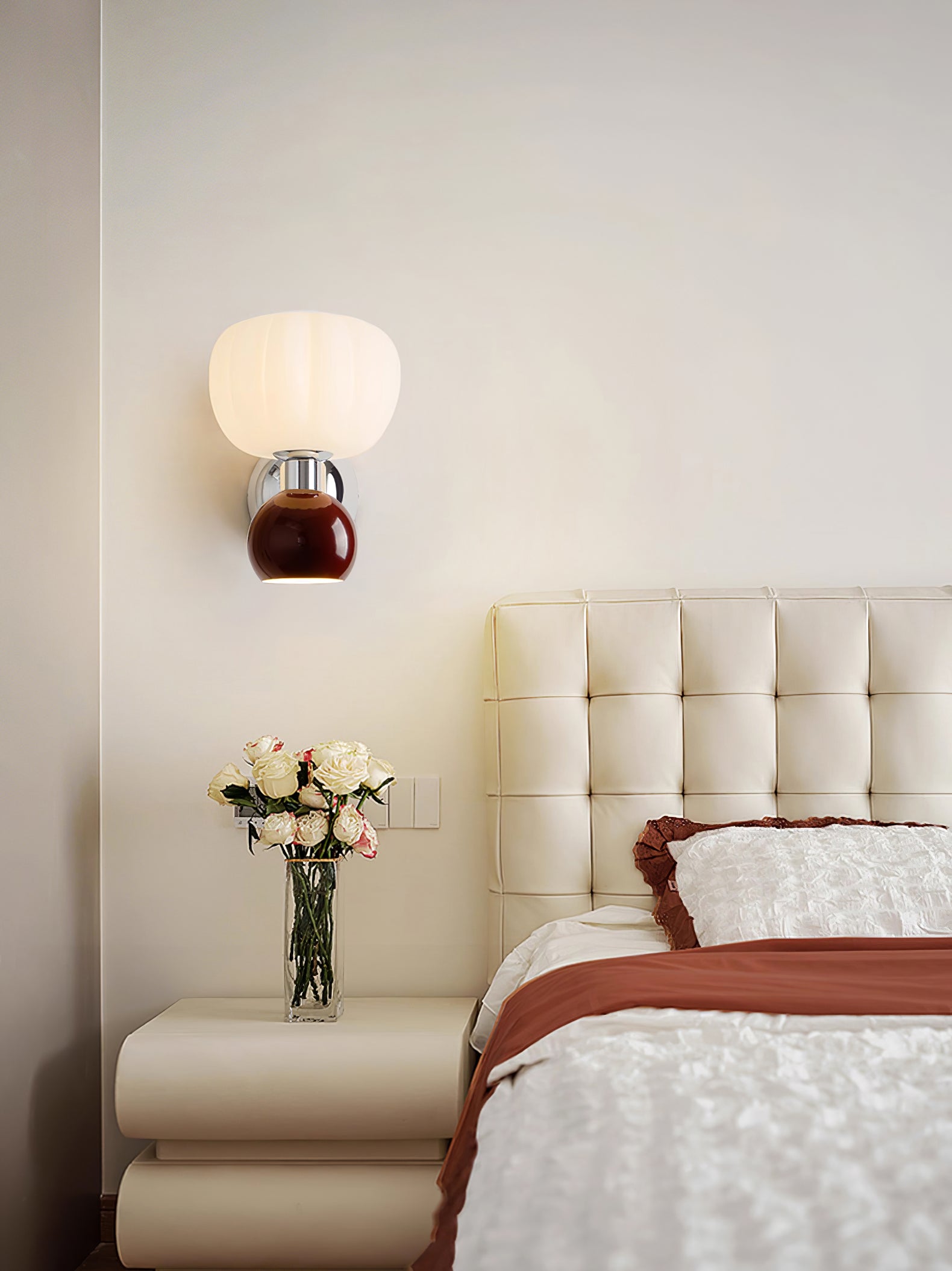 Syrinora Wall Lamp