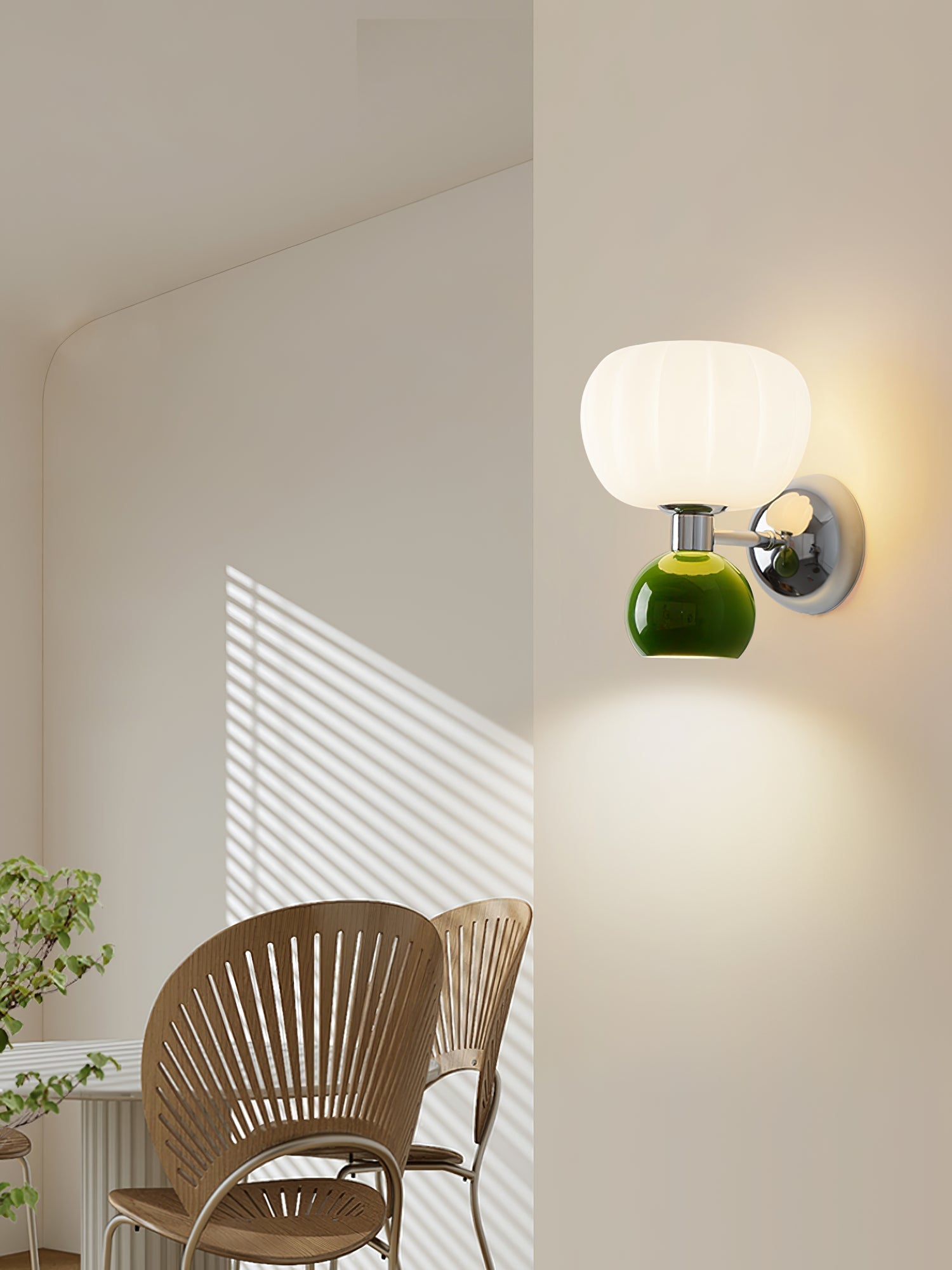 Syrinora Wall Lamp