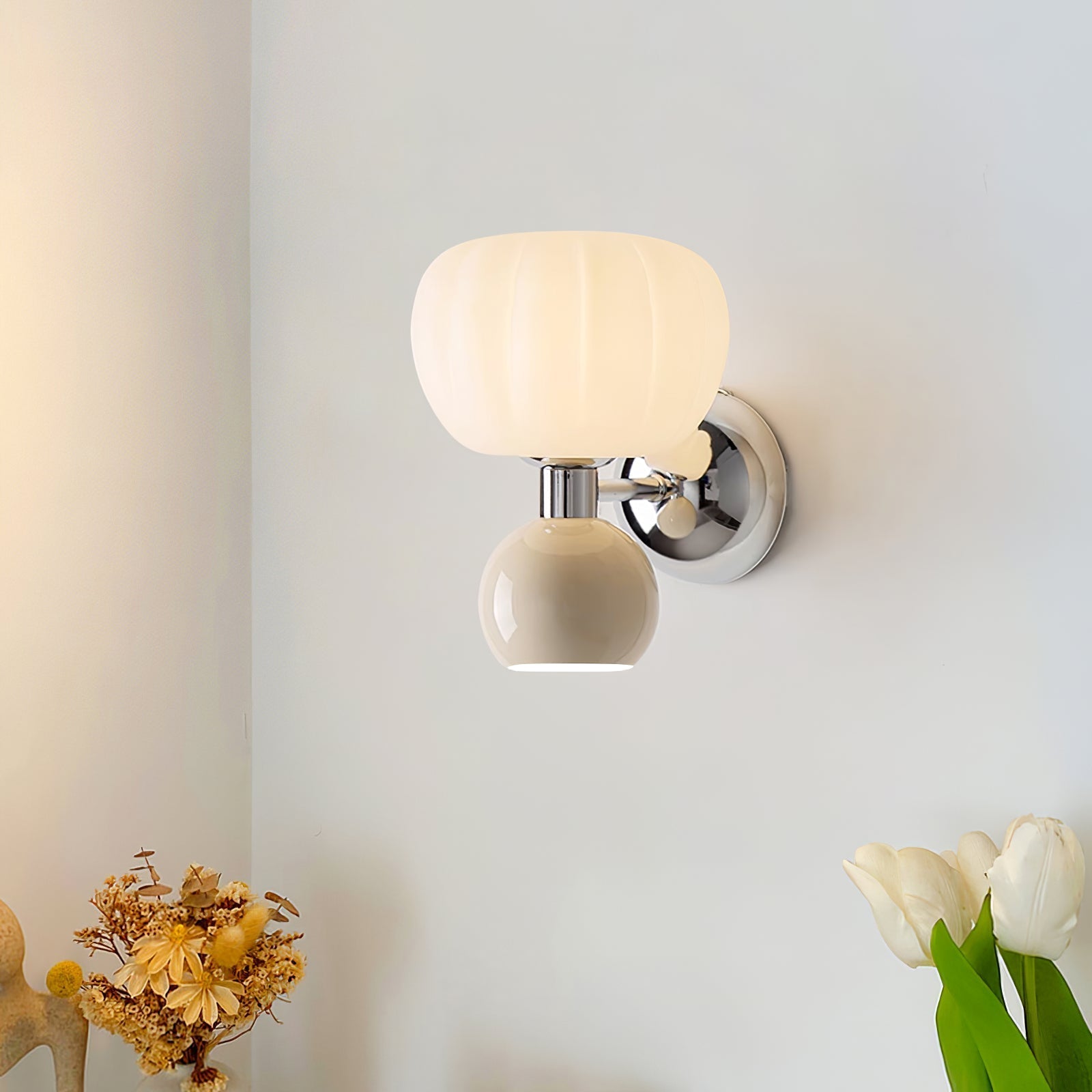 Syrinora Wall Lamp