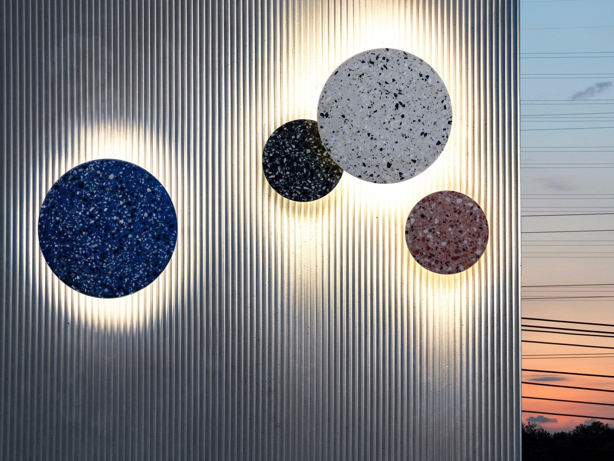 Lumi Wall Lamp-Neutral Decor