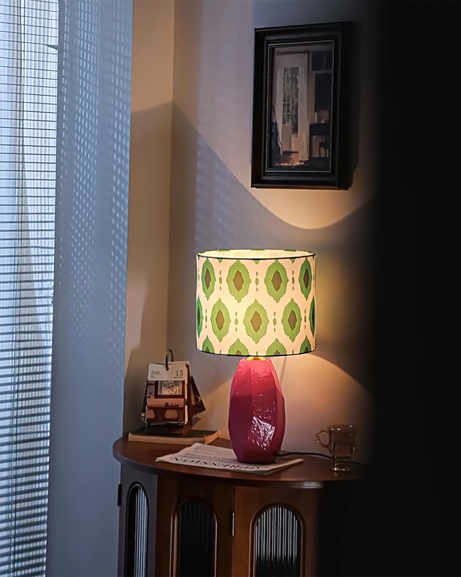 Gemonia Table Lamp