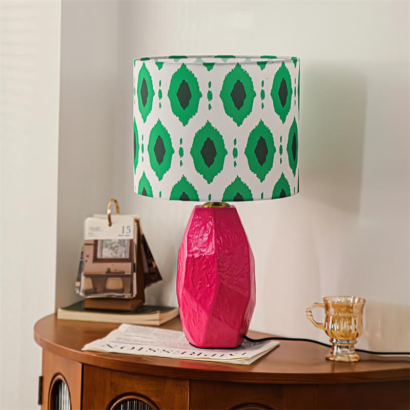 Gemonia Table Lamp