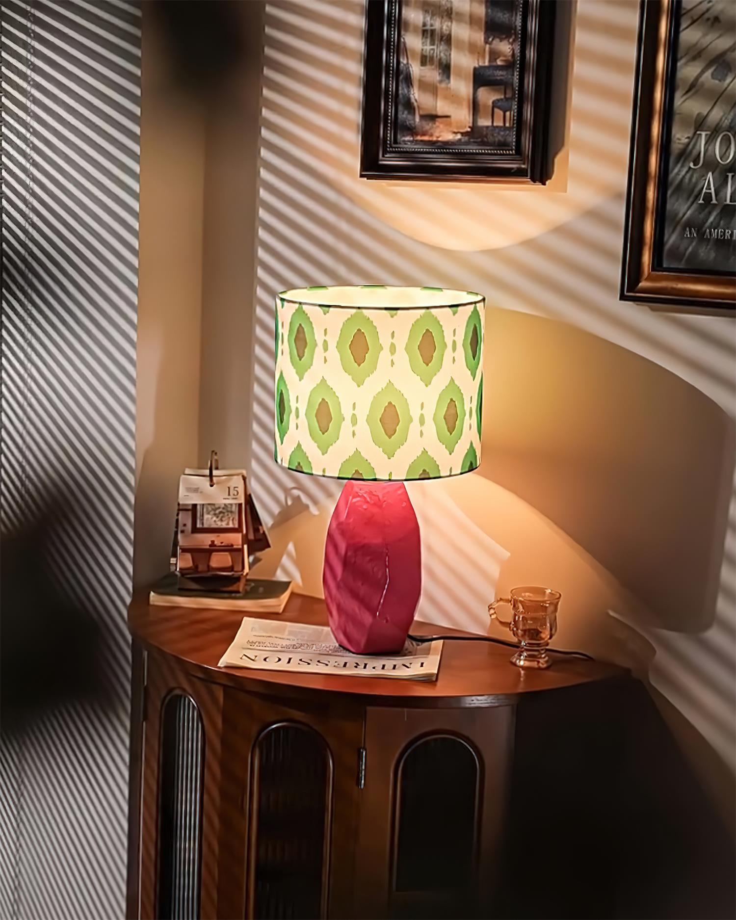 Gemonia Table Lamp