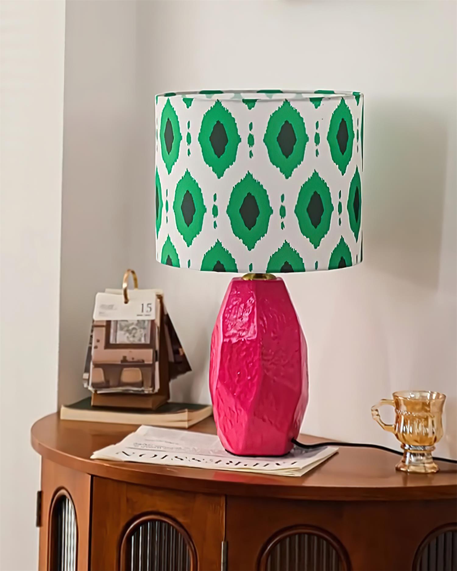 Gemonia Table Lamp