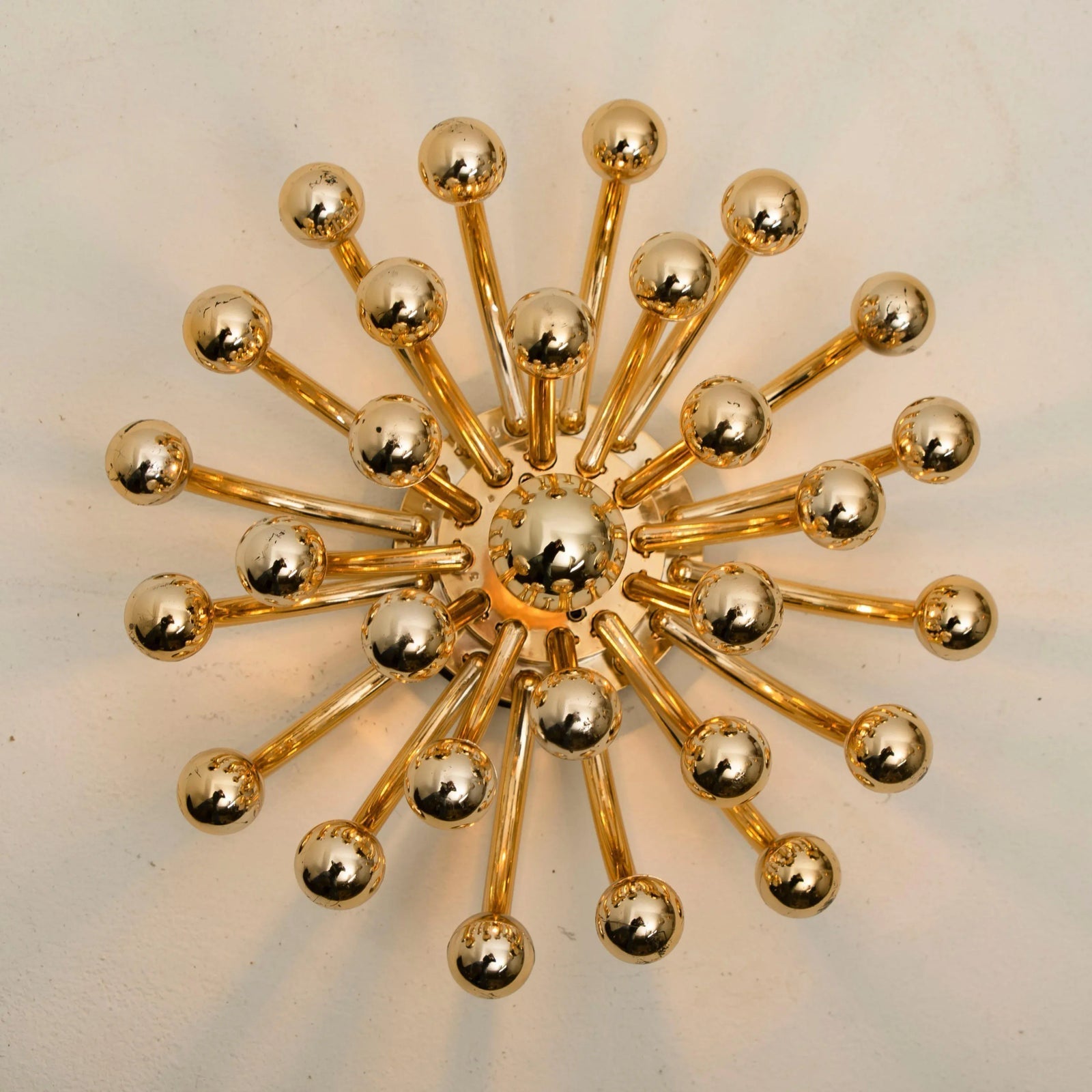 Pistillino Wall Light-Neutral Decor