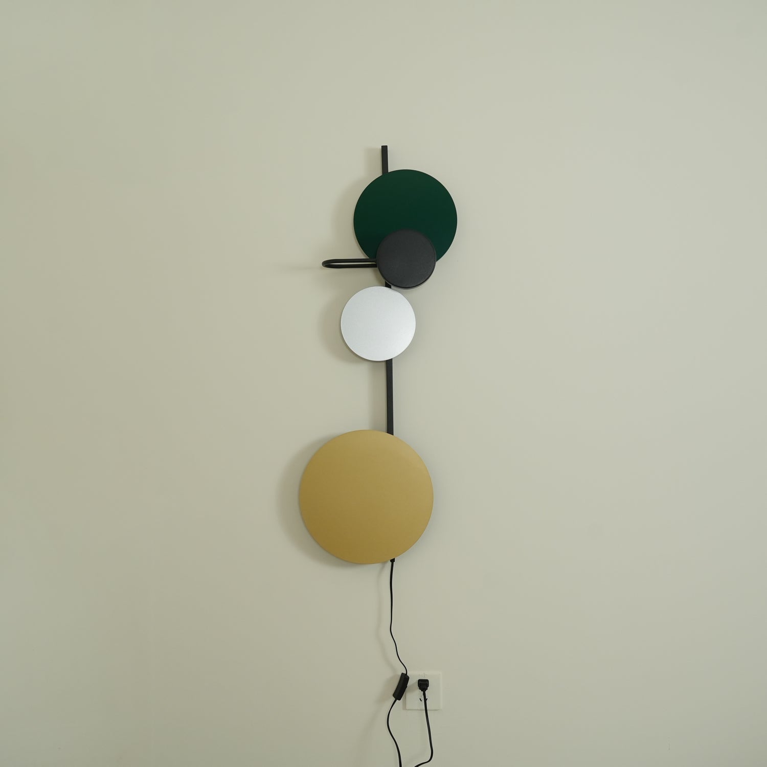 Elowen Modern Minimalist Plug-in Wall Lamp-Neutral Decor