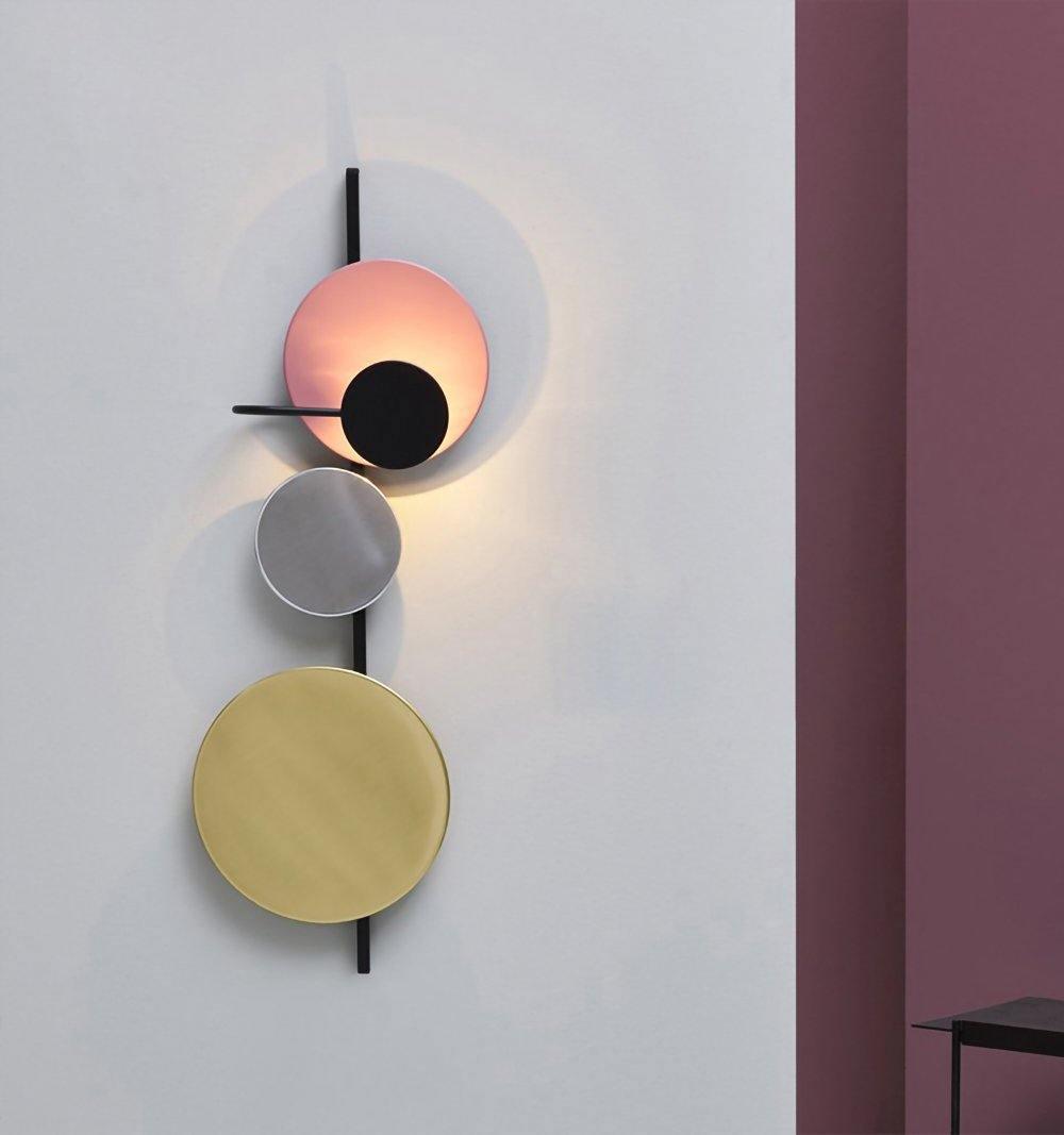 Mirq Wall Lamp Magnetic Discs Artistic-Neutral Decor