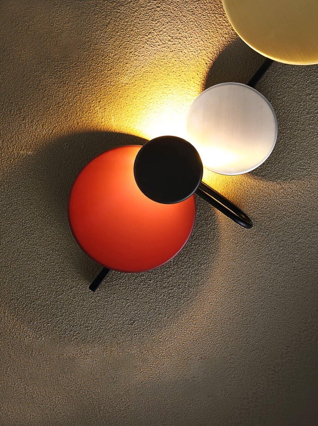 Mirq Wall Lamp Magnetic Discs Artistic-Neutral Decor