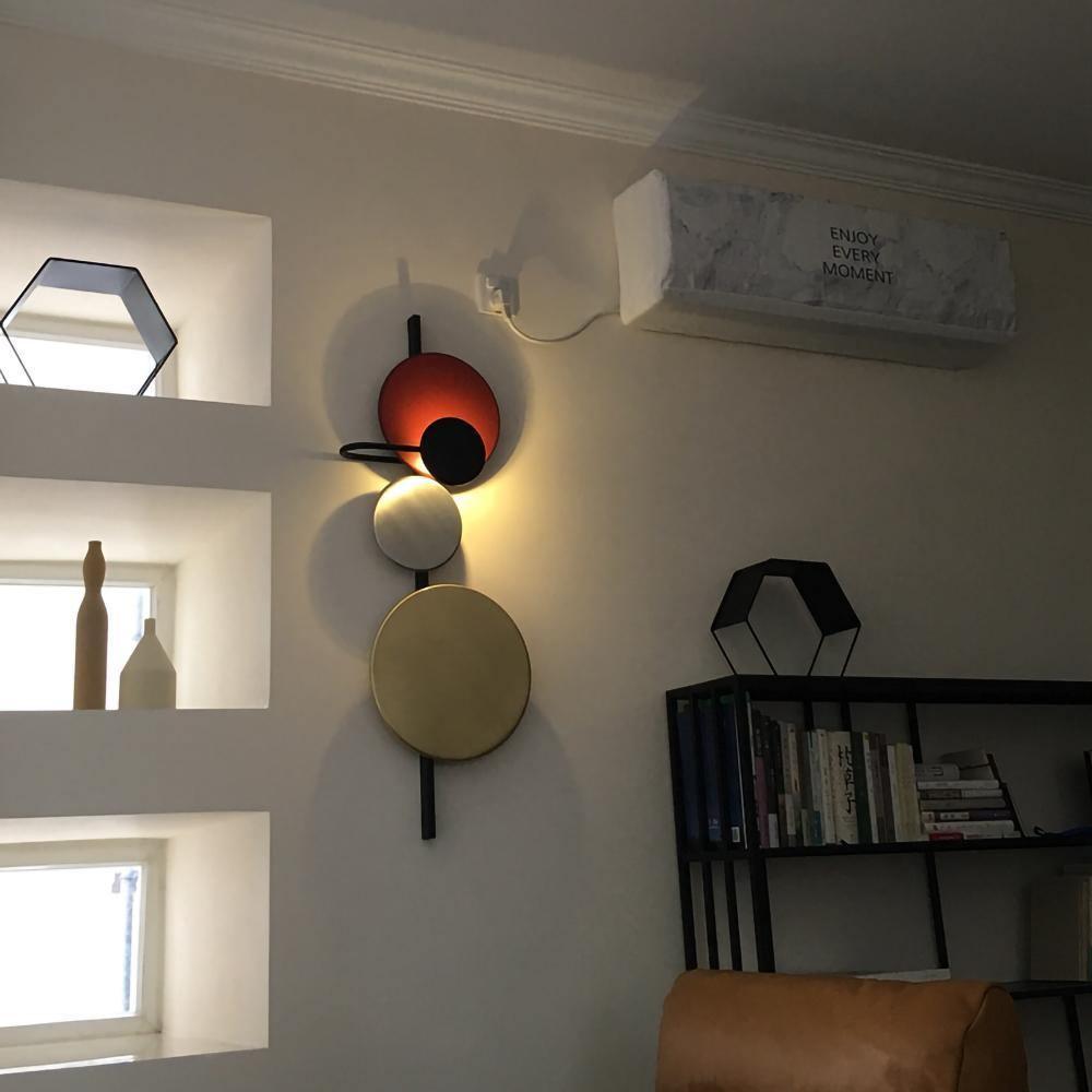Mirq Wall Lamp Magnetic Discs Artistic-Neutral Decor