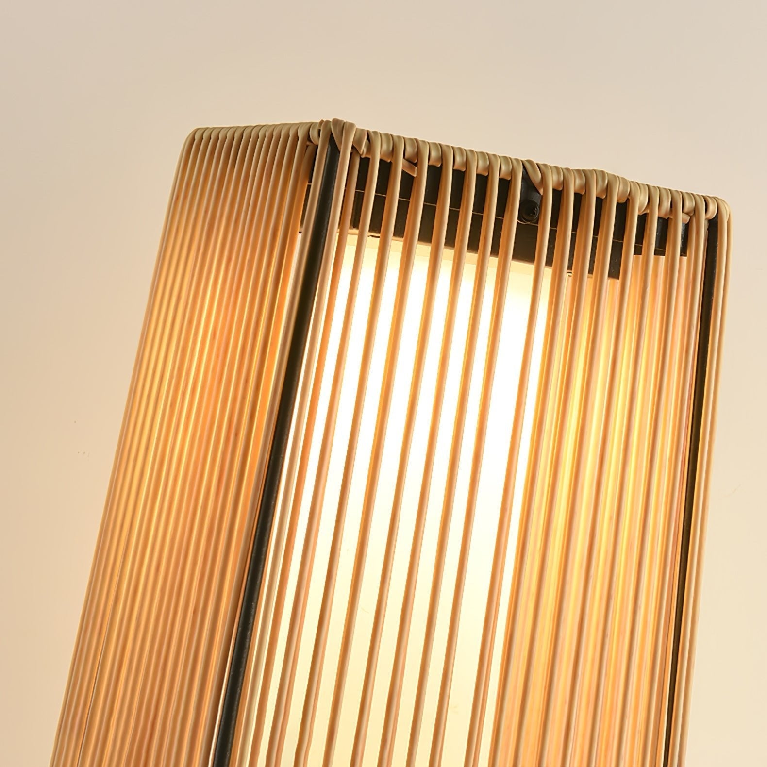 Aru Modern Outdoor Light-Neutral Decor